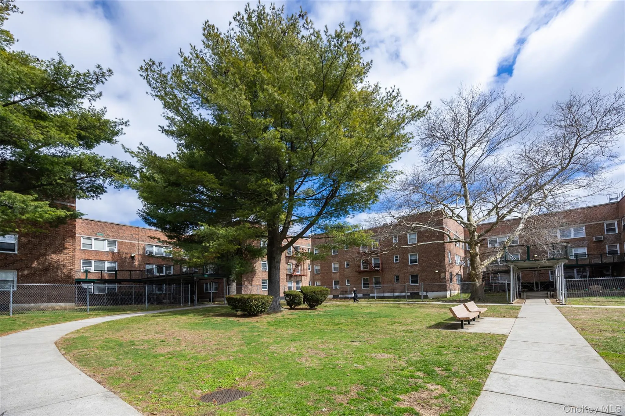 69-12 140th Street, New York, NY, 1 Bedroom Bedrooms, 5 Rooms Rooms,1 BathroomBathrooms,Residential Sale,For Rent,140th,0,977727 69-12 140th Street, New York, NY, 1 Bedroom Bedrooms, 5 Rooms Rooms,1 BathroomBathrooms,Residential Sale,For Rent,140th,0,977727
