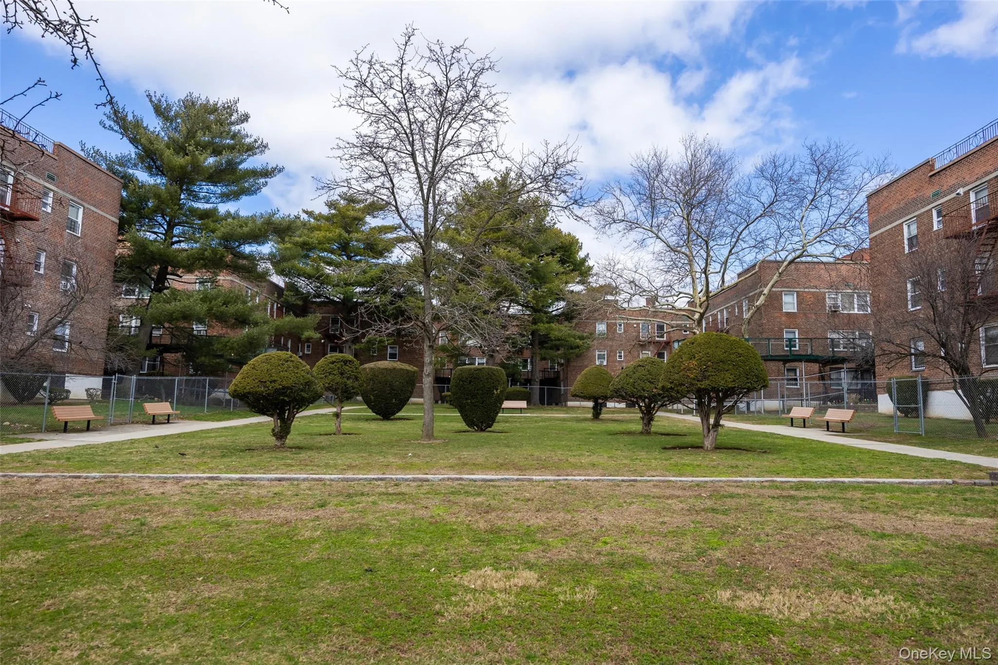 69-12 140th Street, New York, NY, 1 Bedroom Bedrooms, 5 Rooms Rooms,1 BathroomBathrooms,Residential Sale,For Rent,140th,0,977727 69-12 140th Street, New York, NY, 1 Bedroom Bedrooms, 5 Rooms Rooms,1 BathroomBathrooms,Residential Sale,For Rent,140th,0,977727