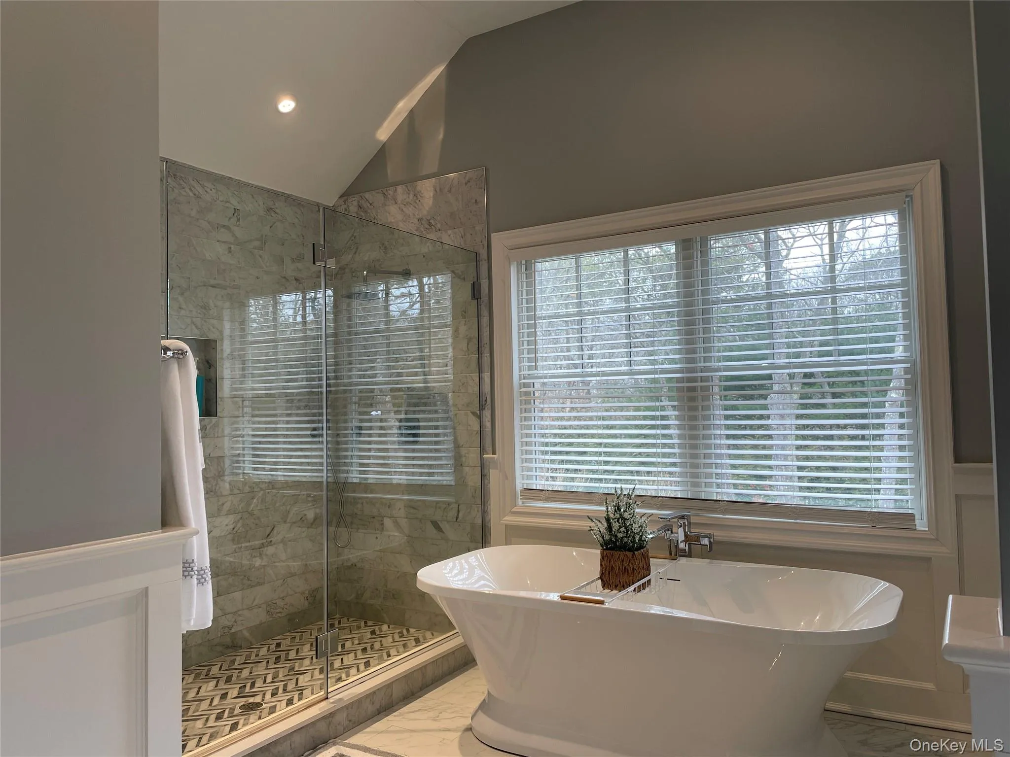 99 Spinney Road, Southampton, NY, 5 Bedrooms Bedrooms, 9 Rooms Rooms,4 BathroomsBathrooms,Residential Lease,For Rent,Spinney,0,977728 99 Spinney Road, Southampton, NY, 5 Bedrooms Bedrooms, 9 Rooms Rooms,4 BathroomsBathrooms,Residential Lease,For Rent,Spinney,0,977728