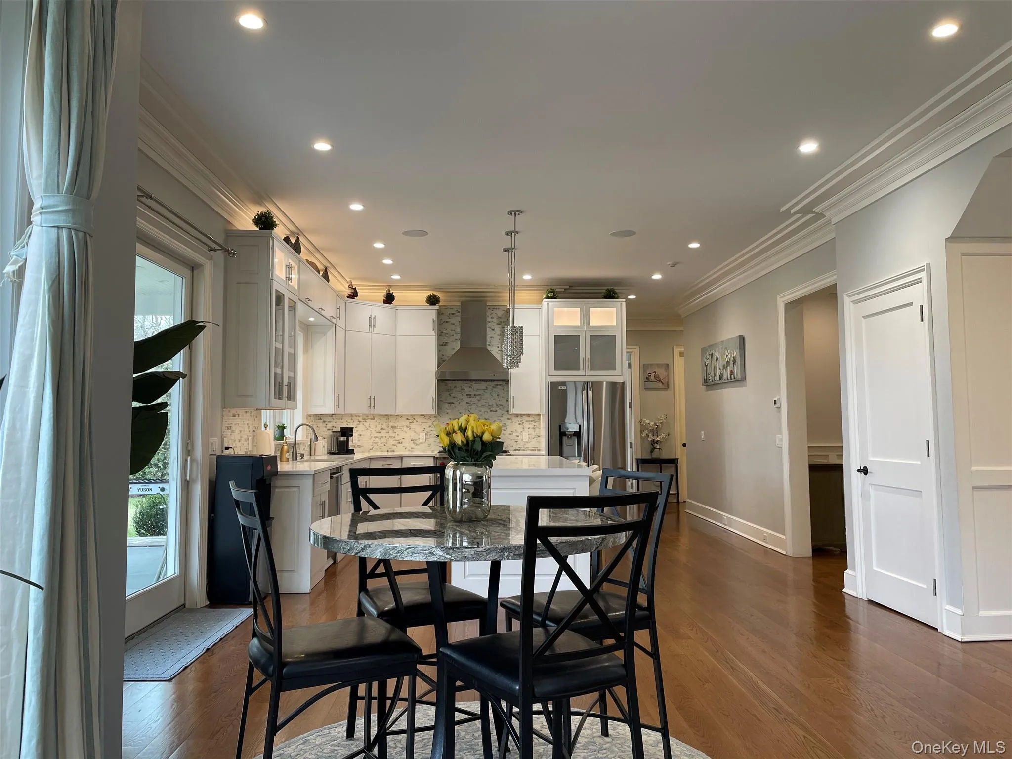 99 Spinney Road, Southampton, NY, 5 Bedrooms Bedrooms, 9 Rooms Rooms,4 BathroomsBathrooms,Residential Lease,For Rent,Spinney,0,977728 99 Spinney Road, Southampton, NY, 5 Bedrooms Bedrooms, 9 Rooms Rooms,4 BathroomsBathrooms,Residential Lease,For Rent,Spinney,0,977728