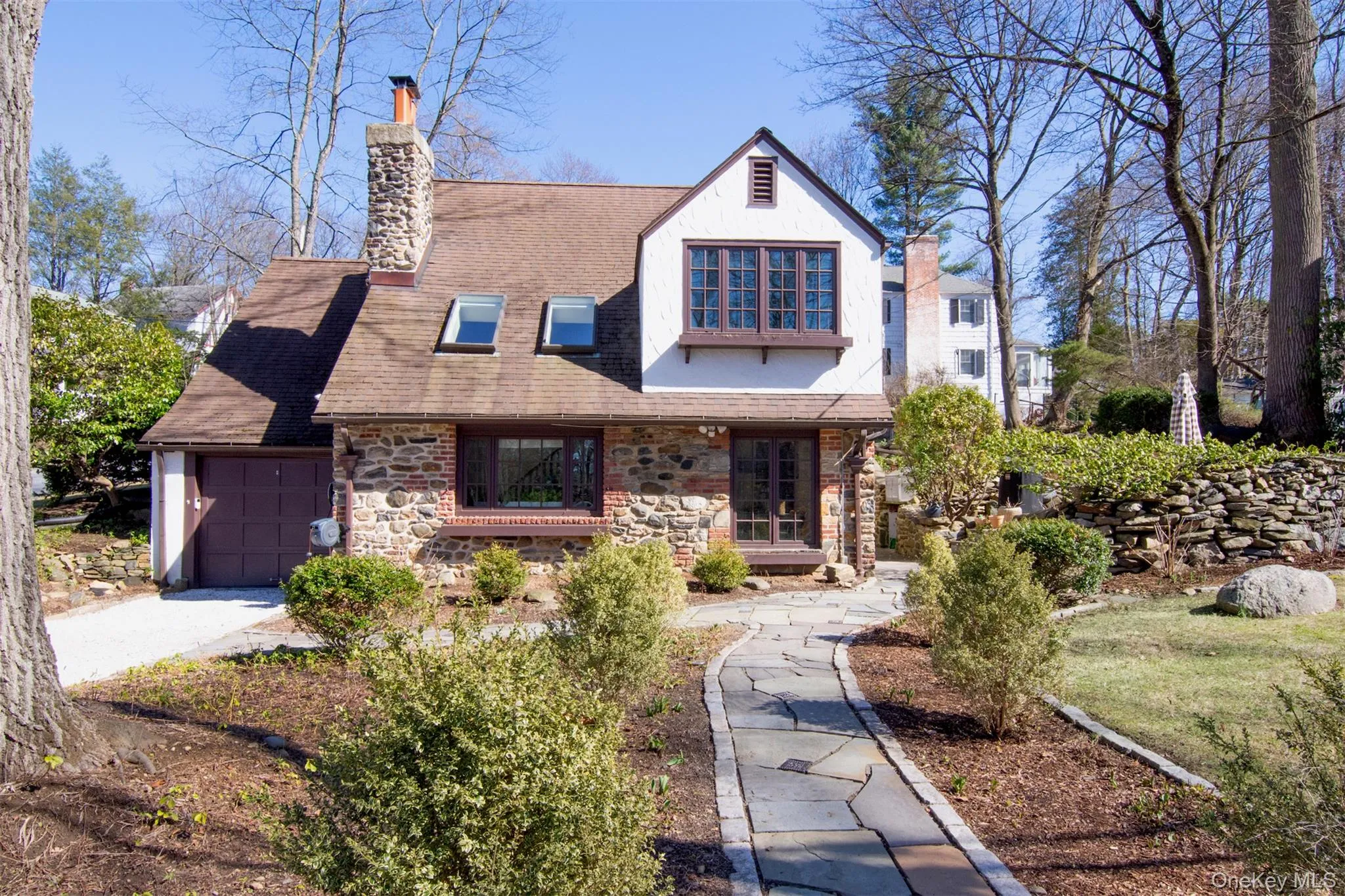 116 Potter Road, Scarsdale, NY, 3 Bedrooms Bedrooms, 6 Rooms Rooms,1 BathroomBathrooms,Residential Lease,For Rent,Potter,0,977736 116 Potter Road, Scarsdale, NY, 3 Bedrooms Bedrooms, 6 Rooms Rooms,1 BathroomBathrooms,Residential Lease,For Rent,Potter,0,977736