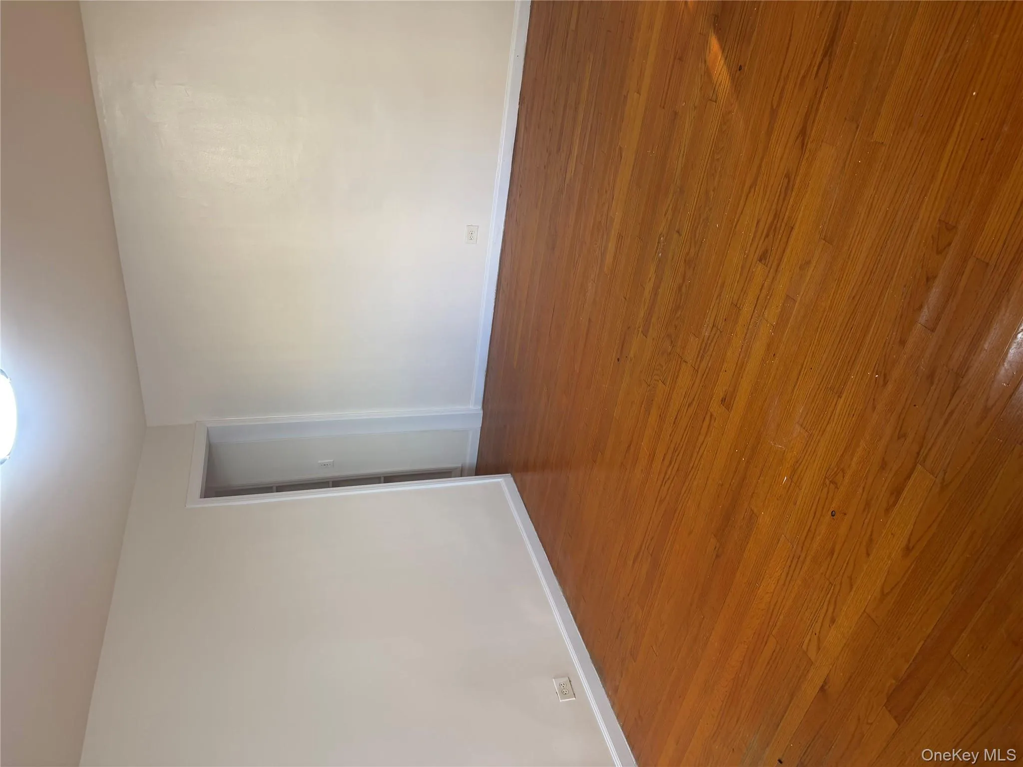 11 Lawrence Street, Yonkers, NY, 2 Bedrooms Bedrooms, 5 Rooms Rooms,1 BathroomBathrooms,Residential Lease,For Rent,Lawrence,0,977759 11 Lawrence Street, Yonkers, NY, 2 Bedrooms Bedrooms, 5 Rooms Rooms,1 BathroomBathrooms,Residential Lease,For Rent,Lawrence,0,977759
