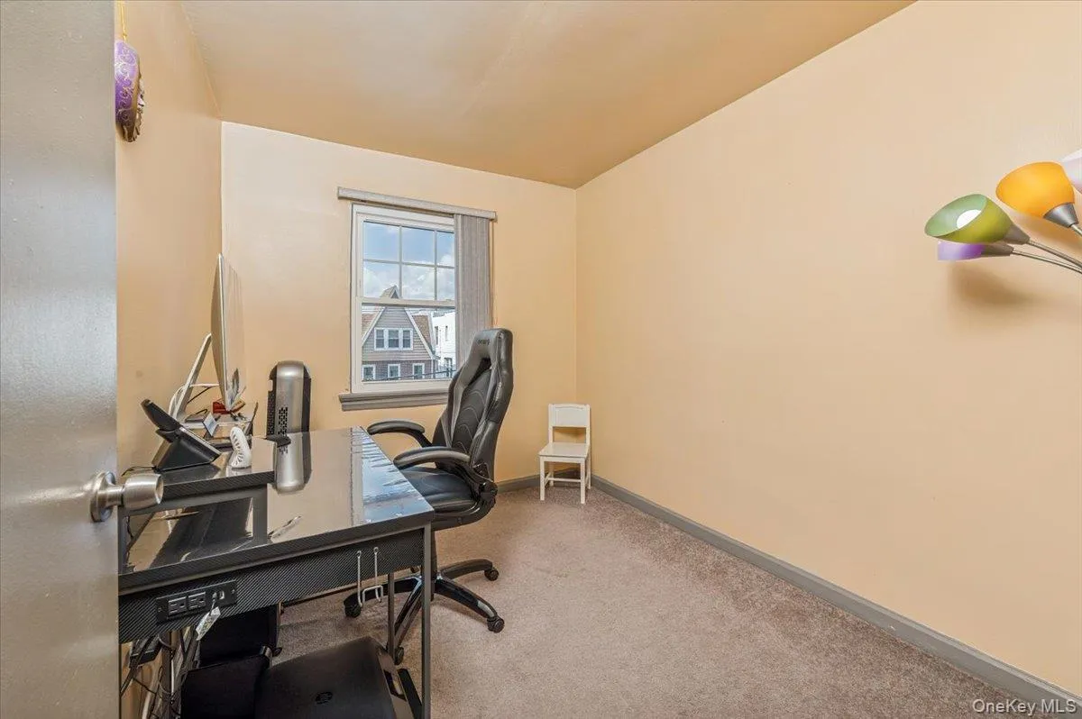 228 Calhoun Avenue, New York, NY, 4 Bedrooms Bedrooms, 7 Rooms Rooms,2 BathroomsBathrooms,Residential,For Rent,Calhoun,0,977782 228 Calhoun Avenue, New York, NY, 4 Bedrooms Bedrooms, 7 Rooms Rooms,2 BathroomsBathrooms,Residential,For Rent,Calhoun,0,977782