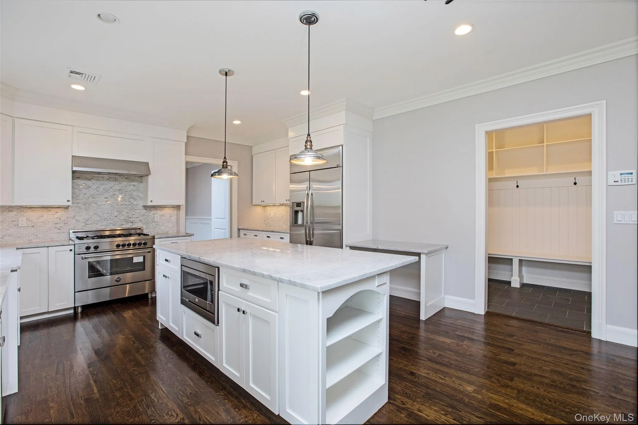 5 Sonny Trail, White Plains, NY, 5 Bedrooms Bedrooms, 9 Rooms Rooms,3 BathroomsBathrooms,Residential Lease,For Rent,Sonny,0,977791 5 Sonny Trail, White Plains, NY, 5 Bedrooms Bedrooms, 9 Rooms Rooms,3 BathroomsBathrooms,Residential Lease,For Rent,Sonny,0,977791