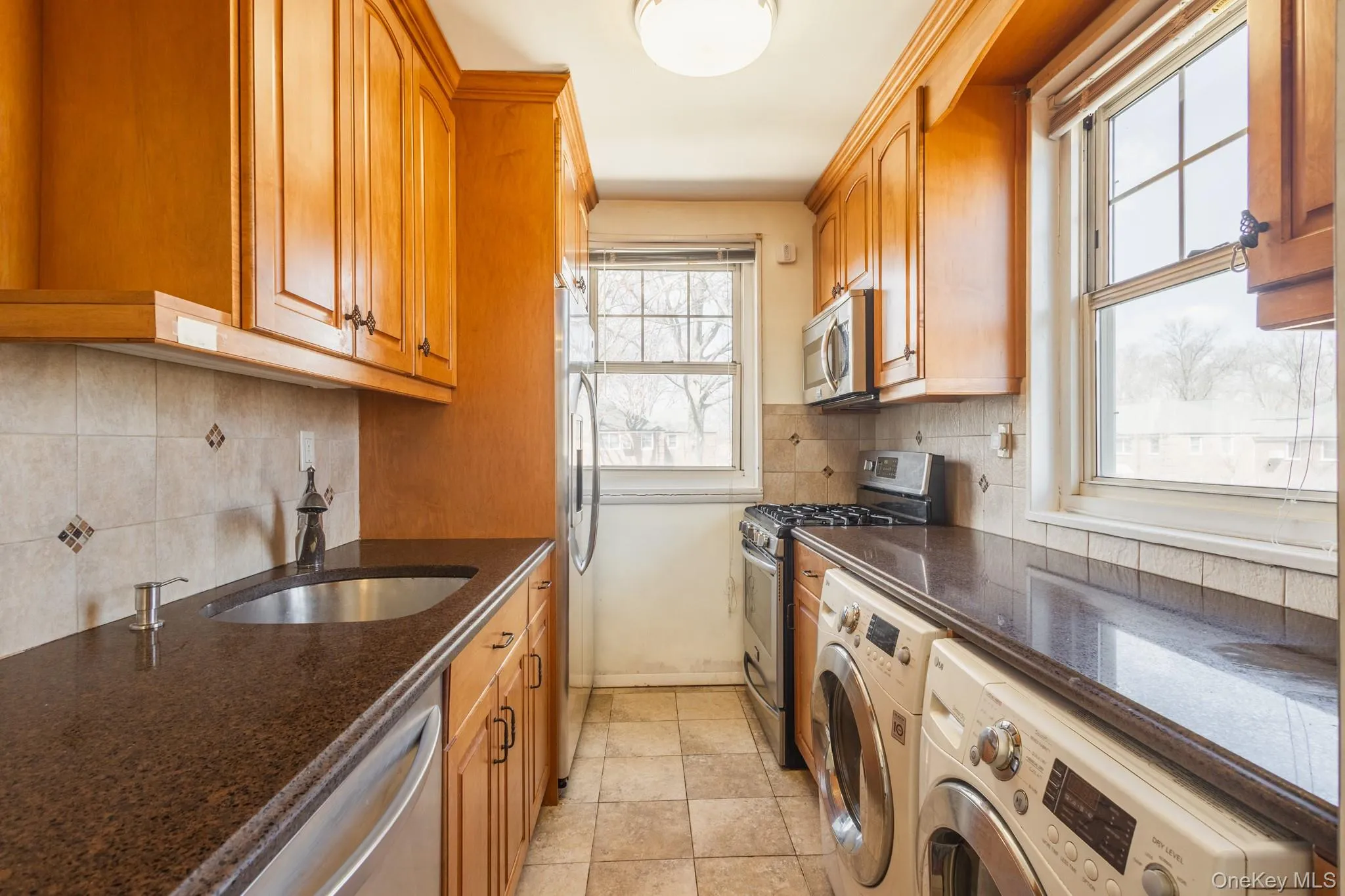 61-28 255th, New York, NY, 1 Bedroom Bedrooms, 3 Rooms Rooms,1 BathroomBathrooms,Residential,For Rent,255th,0,977796 61-28 255th, New York, NY, 1 Bedroom Bedrooms, 3 Rooms Rooms,1 BathroomBathrooms,Residential,For Rent,255th,0,977796
