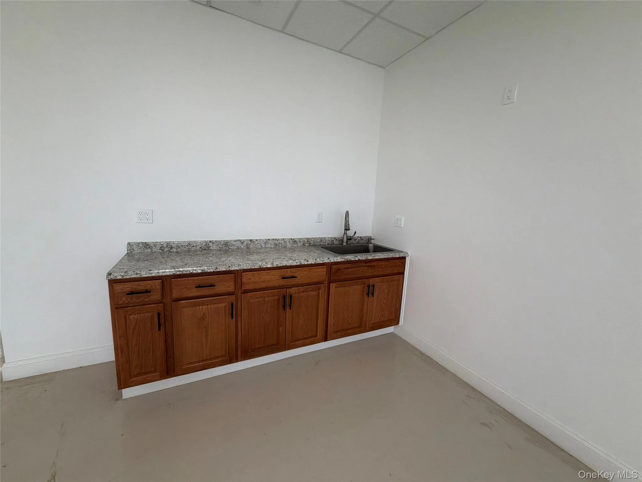 14 Olive Street, New York, NY, ,Commercial Lease,For Rent,Olive,0,977805 14 Olive Street, New York, NY, ,Commercial Lease,For Rent,Olive,0,977805