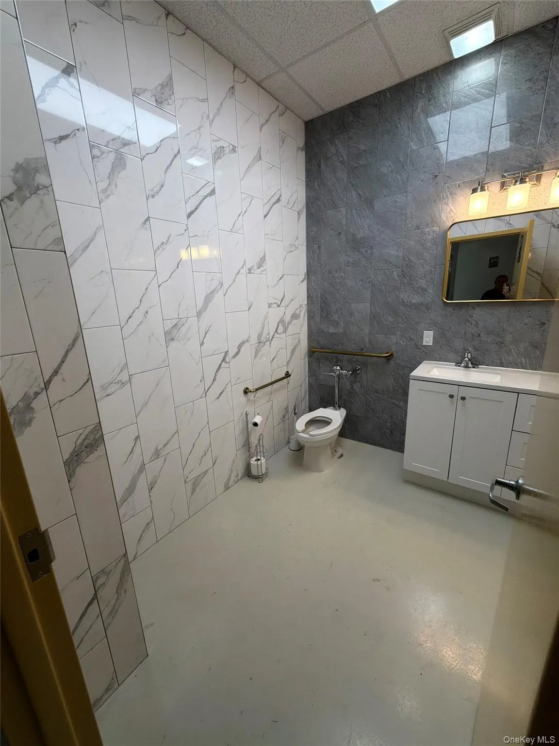 14 Olive Street, New York, NY, ,Commercial Lease,For Rent,Olive,0,977805 14 Olive Street, New York, NY, ,Commercial Lease,For Rent,Olive,0,977805