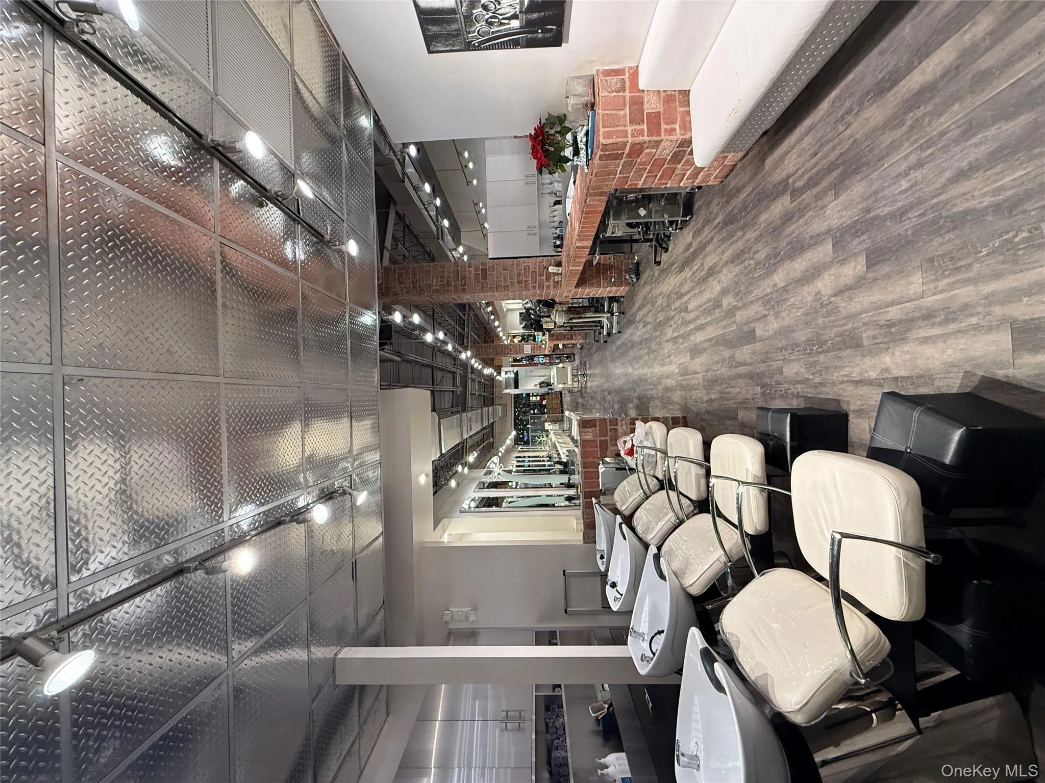 99 Middle Neck Road, North Hempstead, NY, ,Commercial Lease,For Rent,Middle Neck,0,977812 99 Middle Neck Road, North Hempstead, NY, ,Commercial Lease,For Rent,Middle Neck,0,977812