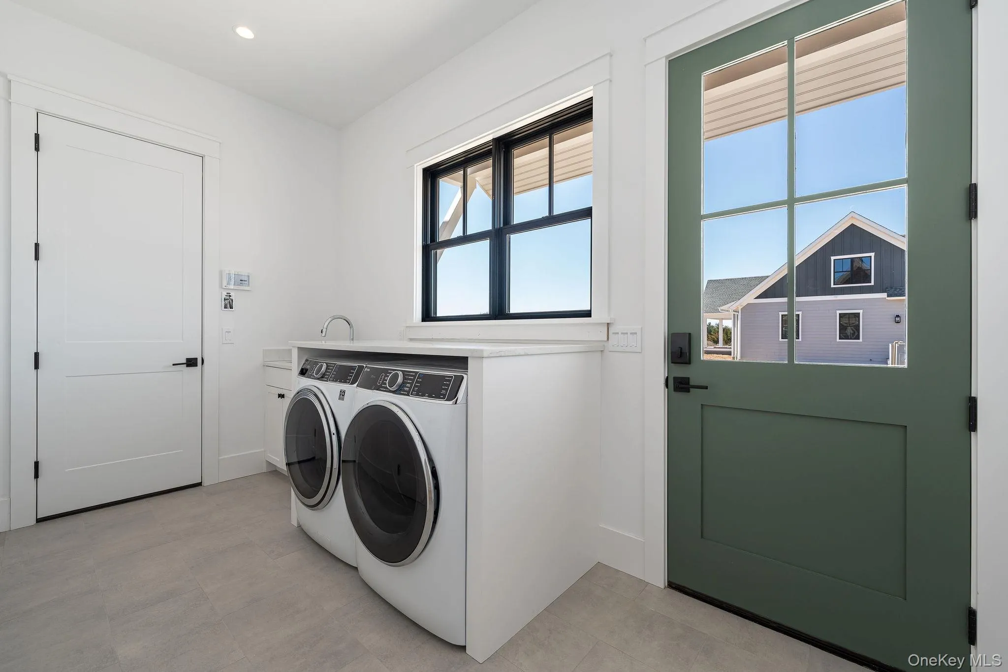 35 Club Drive, Riverhead, NY, 4 Bedrooms Bedrooms, 9 Rooms Rooms,3 BathroomsBathrooms,Residential,For Rent,Club,0,977813 35 Club Drive, Riverhead, NY, 4 Bedrooms Bedrooms, 9 Rooms Rooms,3 BathroomsBathrooms,Residential,For Rent,Club,0,977813