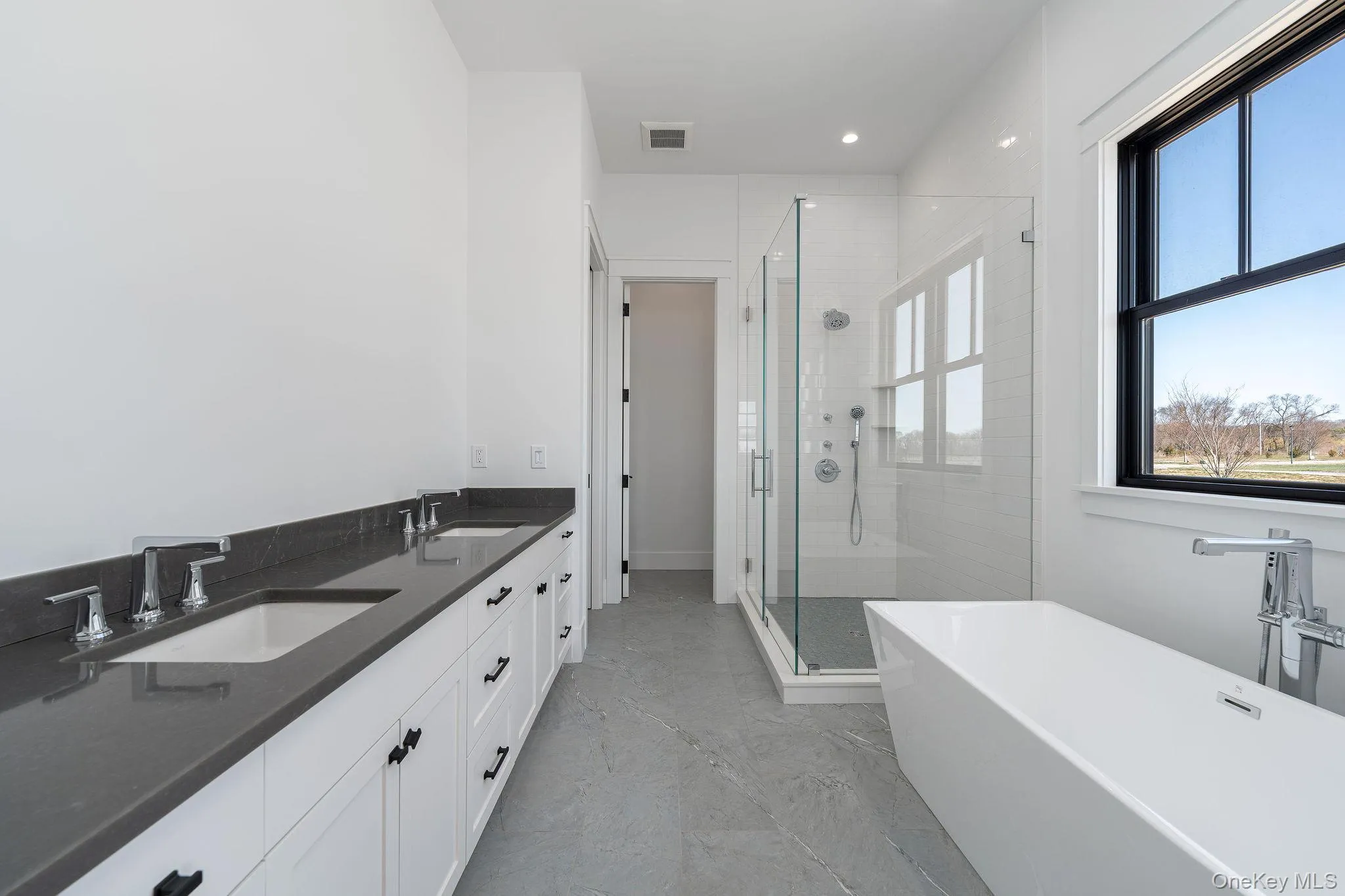 35 Club Drive, Riverhead, NY, 4 Bedrooms Bedrooms, 9 Rooms Rooms,3 BathroomsBathrooms,Residential,For Rent,Club,0,977813 35 Club Drive, Riverhead, NY, 4 Bedrooms Bedrooms, 9 Rooms Rooms,3 BathroomsBathrooms,Residential,For Rent,Club,0,977813