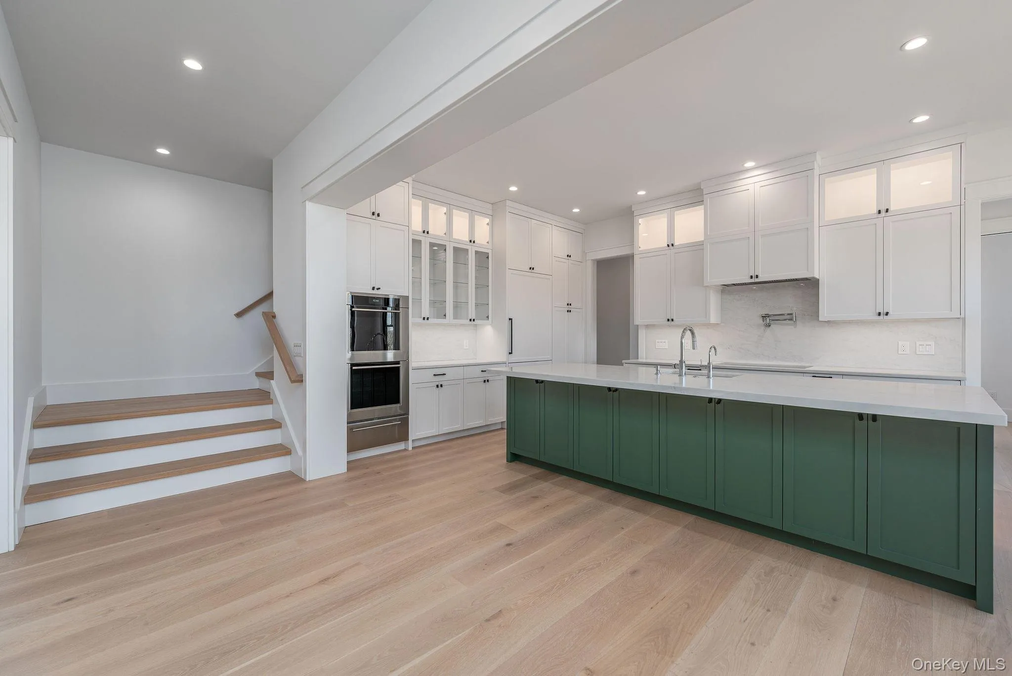 35 Club Drive, Riverhead, NY, 4 Bedrooms Bedrooms, 9 Rooms Rooms,3 BathroomsBathrooms,Residential,For Rent,Club,0,977813 35 Club Drive, Riverhead, NY, 4 Bedrooms Bedrooms, 9 Rooms Rooms,3 BathroomsBathrooms,Residential,For Rent,Club,0,977813