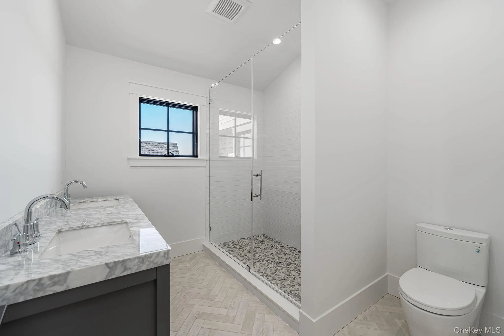 35 Club Drive, Riverhead, NY, 4 Bedrooms Bedrooms, 9 Rooms Rooms,3 BathroomsBathrooms,Residential,For Rent,Club,0,977813 35 Club Drive, Riverhead, NY, 4 Bedrooms Bedrooms, 9 Rooms Rooms,3 BathroomsBathrooms,Residential,For Rent,Club,0,977813