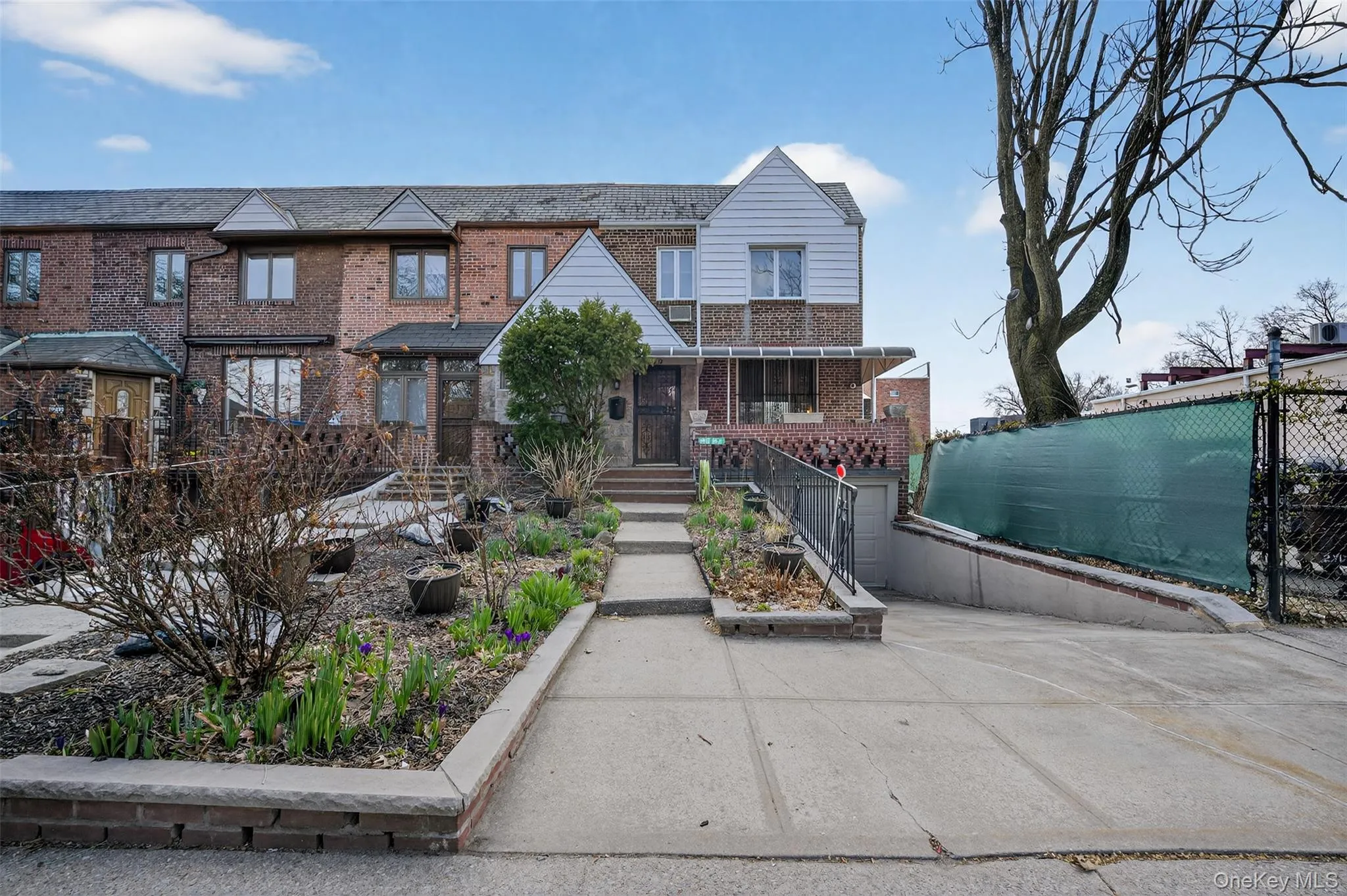 85-12 65th Drive, New York, NY, 3 Bedrooms Bedrooms, 6 Rooms Rooms,2 BathroomsBathrooms,Residential,For Rent,65th,0,977829 85-12 65th Drive, New York, NY, 3 Bedrooms Bedrooms, 6 Rooms Rooms,2 BathroomsBathrooms,Residential,For Rent,65th,0,977829