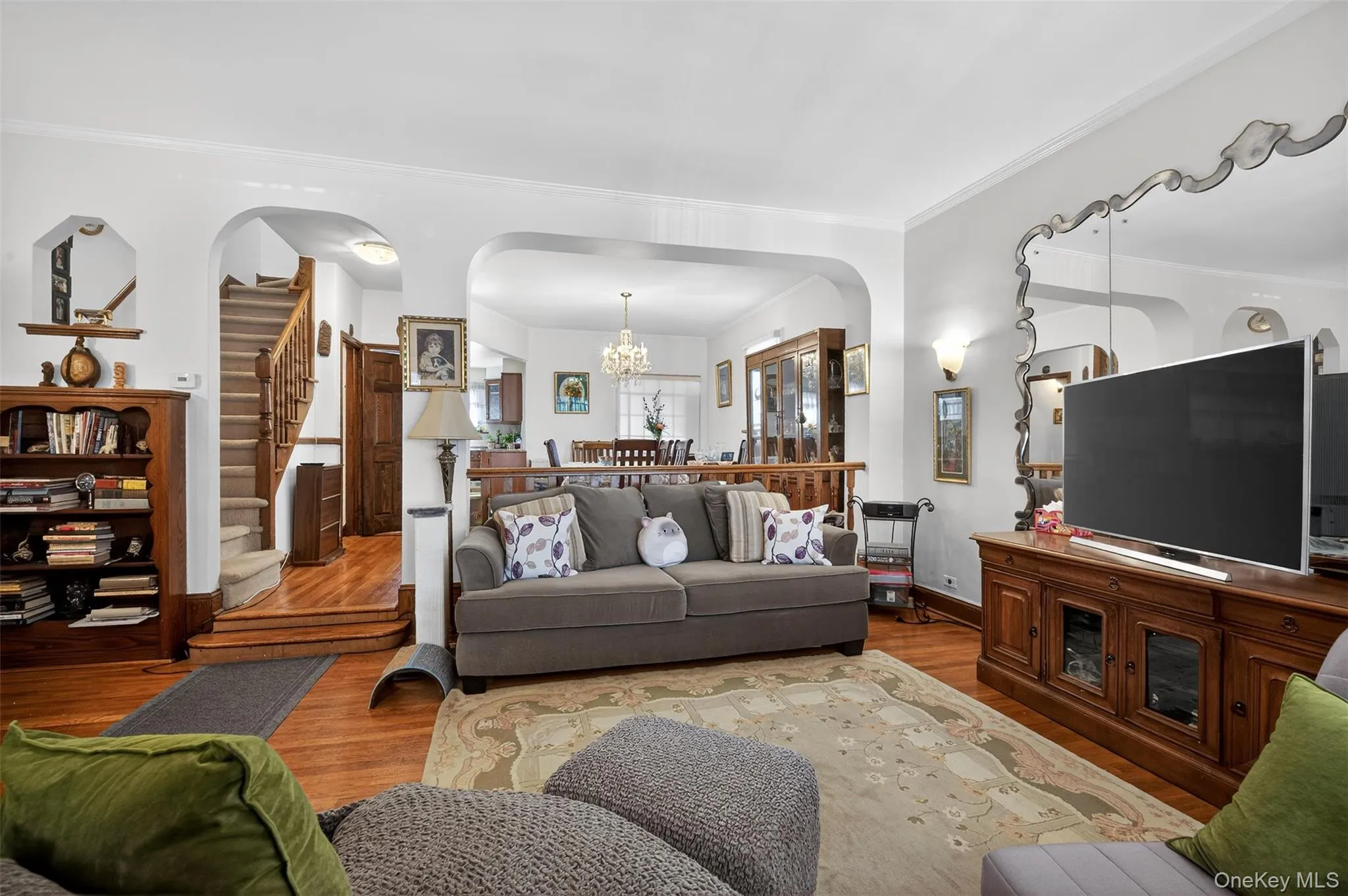 85-12 65th Drive, New York, NY, 3 Bedrooms Bedrooms, 6 Rooms Rooms,2 BathroomsBathrooms,Residential,For Rent,65th,0,977829 85-12 65th Drive, New York, NY, 3 Bedrooms Bedrooms, 6 Rooms Rooms,2 BathroomsBathrooms,Residential,For Rent,65th,0,977829