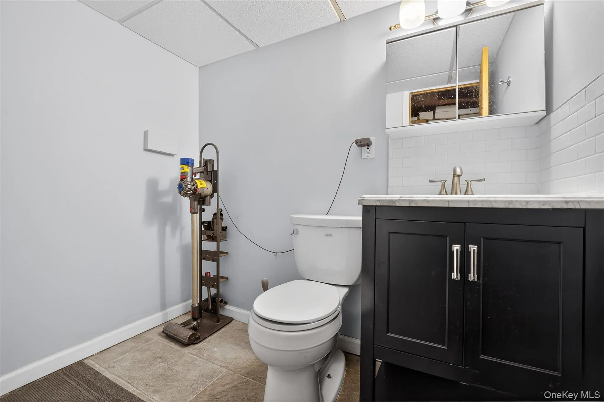 85-12 65th Drive, New York, NY, 3 Bedrooms Bedrooms, 6 Rooms Rooms,2 BathroomsBathrooms,Residential,For Rent,65th,0,977829 85-12 65th Drive, New York, NY, 3 Bedrooms Bedrooms, 6 Rooms Rooms,2 BathroomsBathrooms,Residential,For Rent,65th,0,977829