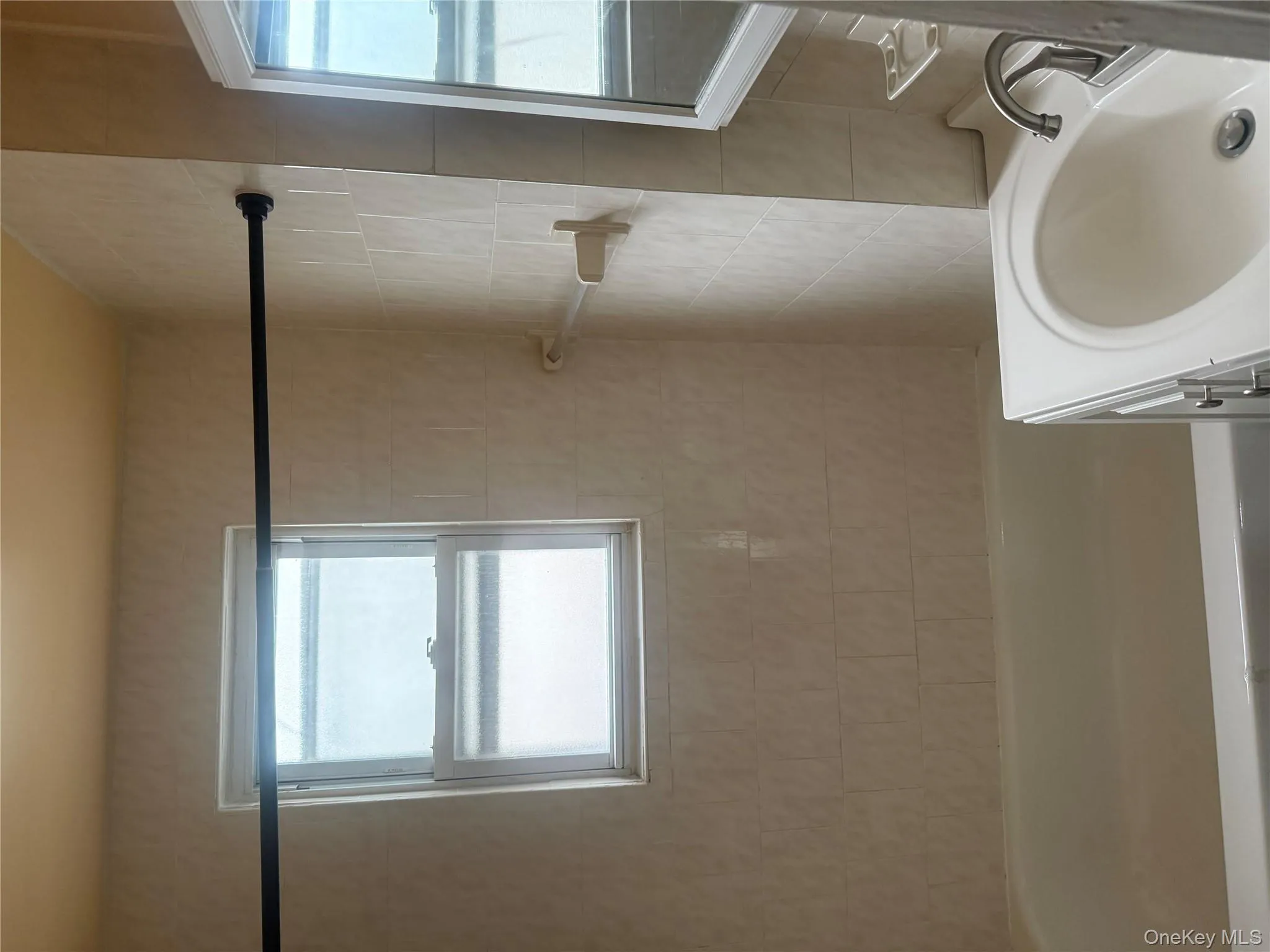 211-20 99th Avenue, New York, NY, 2 Bedrooms Bedrooms, 4 Rooms Rooms,1 BathroomBathrooms,Residential Lease,For Rent,99th,0,977868 211-20 99th Avenue, New York, NY, 2 Bedrooms Bedrooms, 4 Rooms Rooms,1 BathroomBathrooms,Residential Lease,For Rent,99th,0,977868