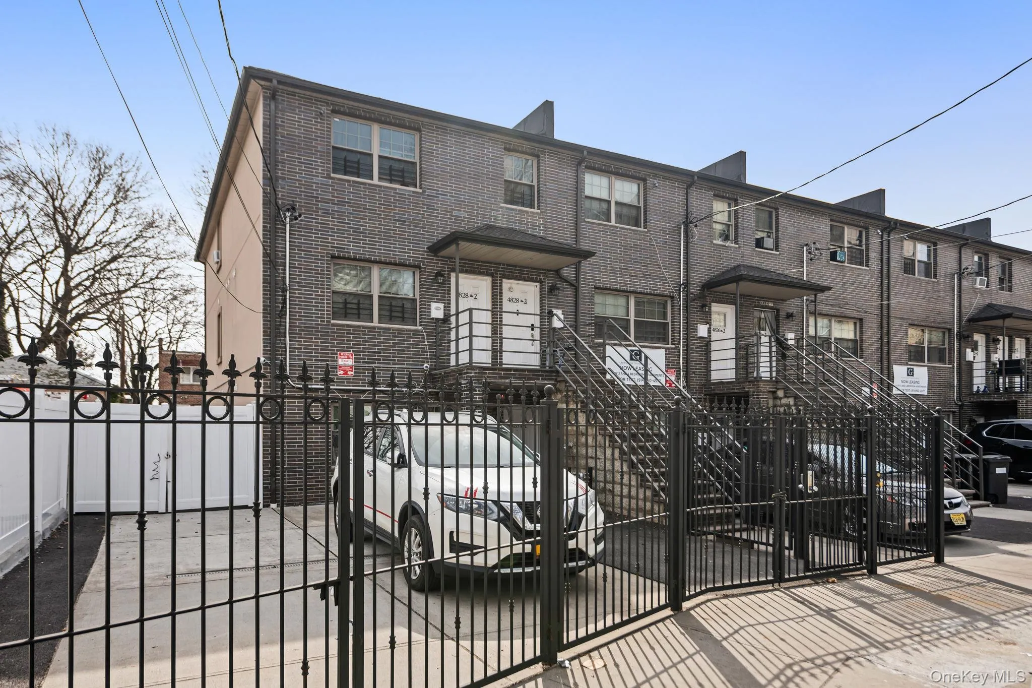 4828 Barnes Avenue, New York, NY, 3 Bedrooms Bedrooms, 6 Rooms Rooms,1 BathroomBathrooms,Residential Lease,For Rent,Barnes,0,977880 4828 Barnes Avenue, New York, NY, 3 Bedrooms Bedrooms, 6 Rooms Rooms,1 BathroomBathrooms,Residential Lease,For Rent,Barnes,0,977880