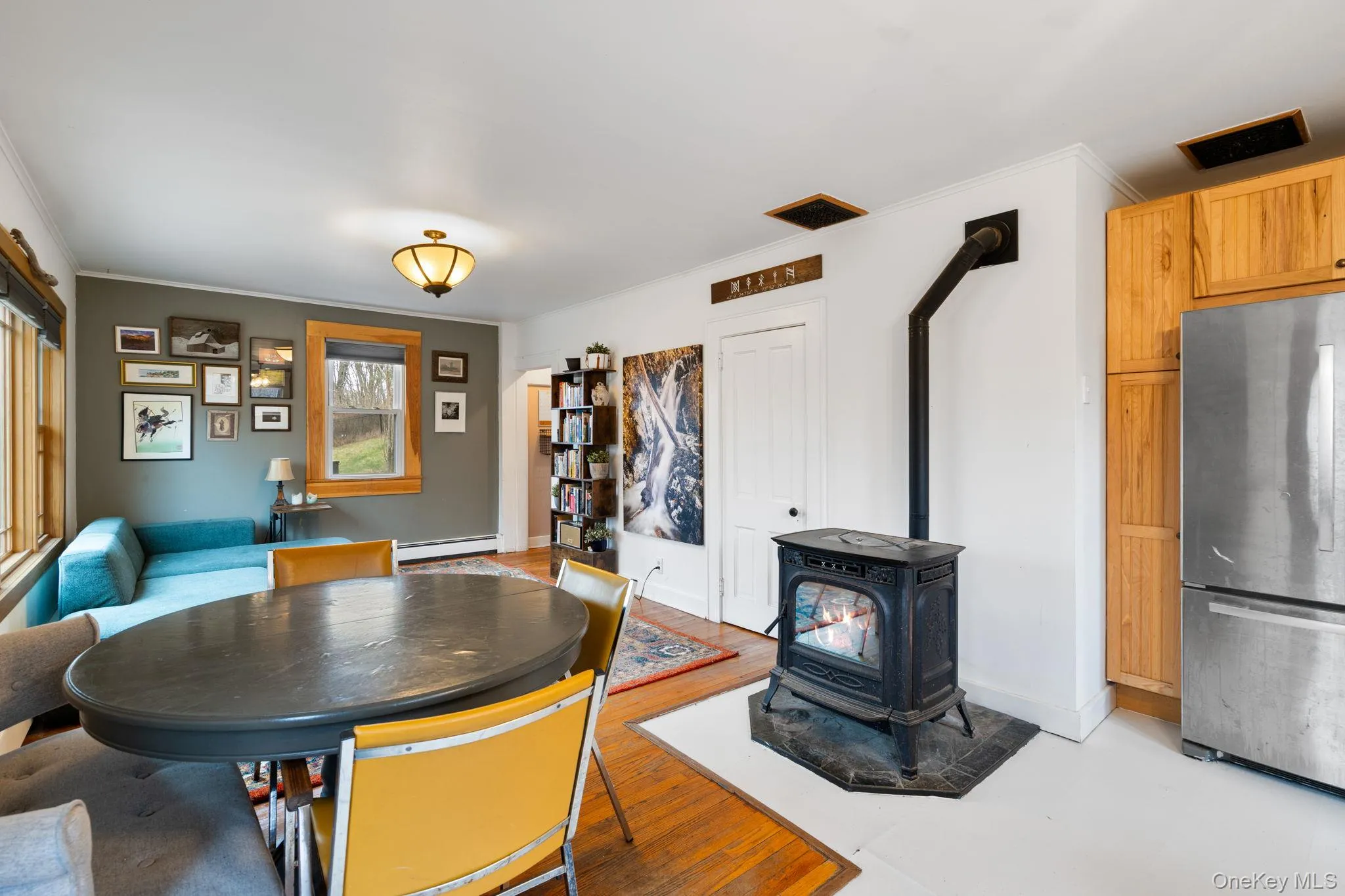 Enjoy the warmth of the pellet stove from the dining and living areas. Enjoy the warmth of the pellet stove from the dining and living areas.