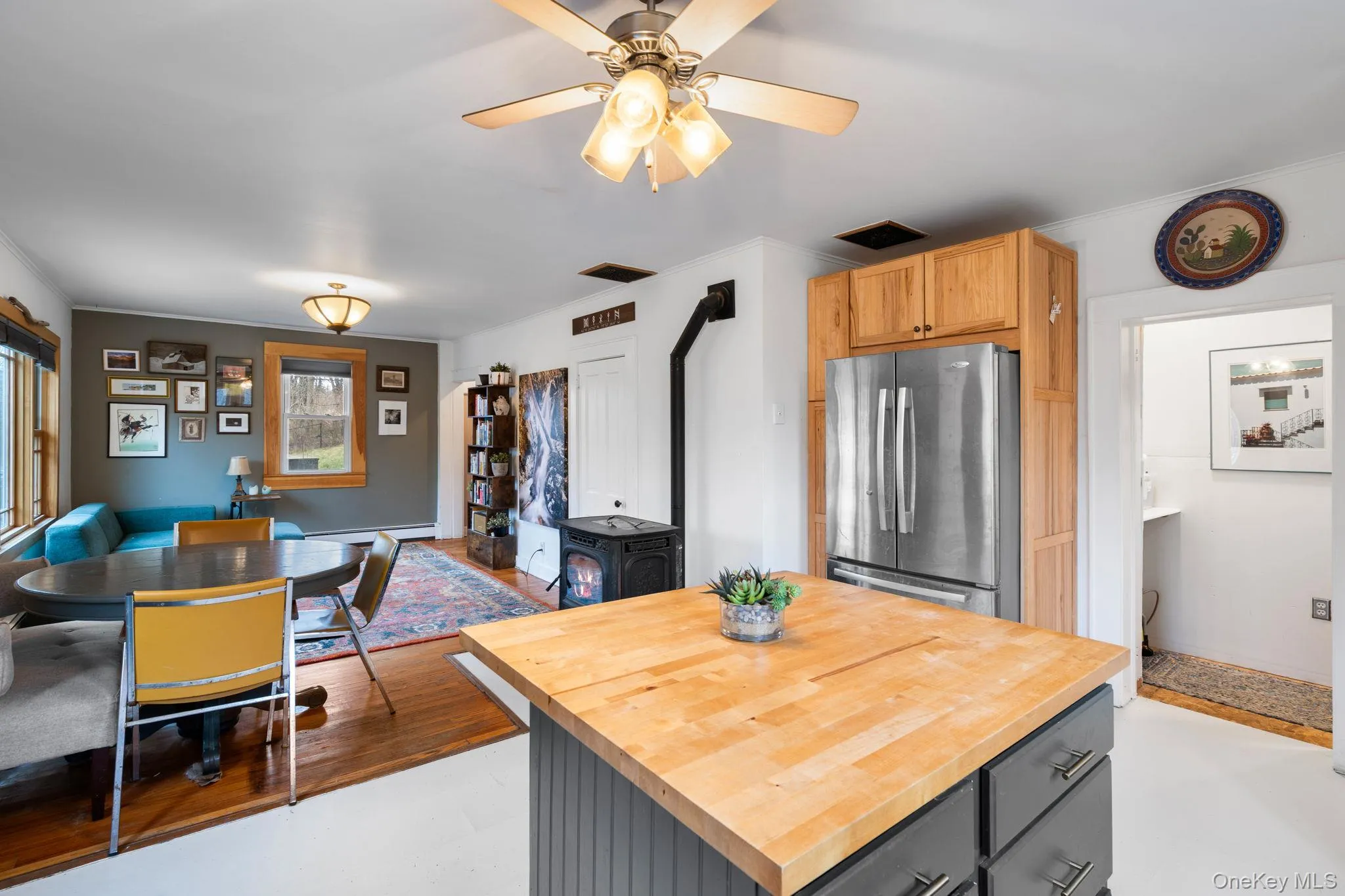 4721 State Route 9G, Germantown, NY, 3 Bedrooms Bedrooms, 9 Rooms Rooms,1 BathroomBathrooms,Residential,For Rent,State Route 9G,0,977882 4721 State Route 9G, Germantown, NY, 3 Bedrooms Bedrooms, 9 Rooms Rooms,1 BathroomBathrooms,Residential,For Rent,State Route 9G,0,977882