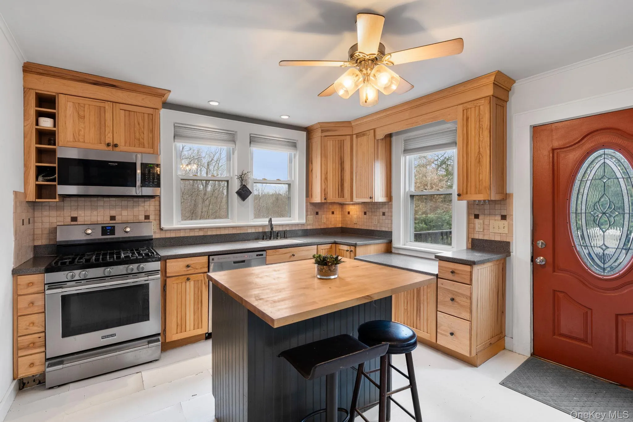4721 State Route 9G, Germantown, NY, 3 Bedrooms Bedrooms, 9 Rooms Rooms,1 BathroomBathrooms,Residential,For Rent,State Route 9G,0,977882 4721 State Route 9G, Germantown, NY, 3 Bedrooms Bedrooms, 9 Rooms Rooms,1 BathroomBathrooms,Residential,For Rent,State Route 9G,0,977882