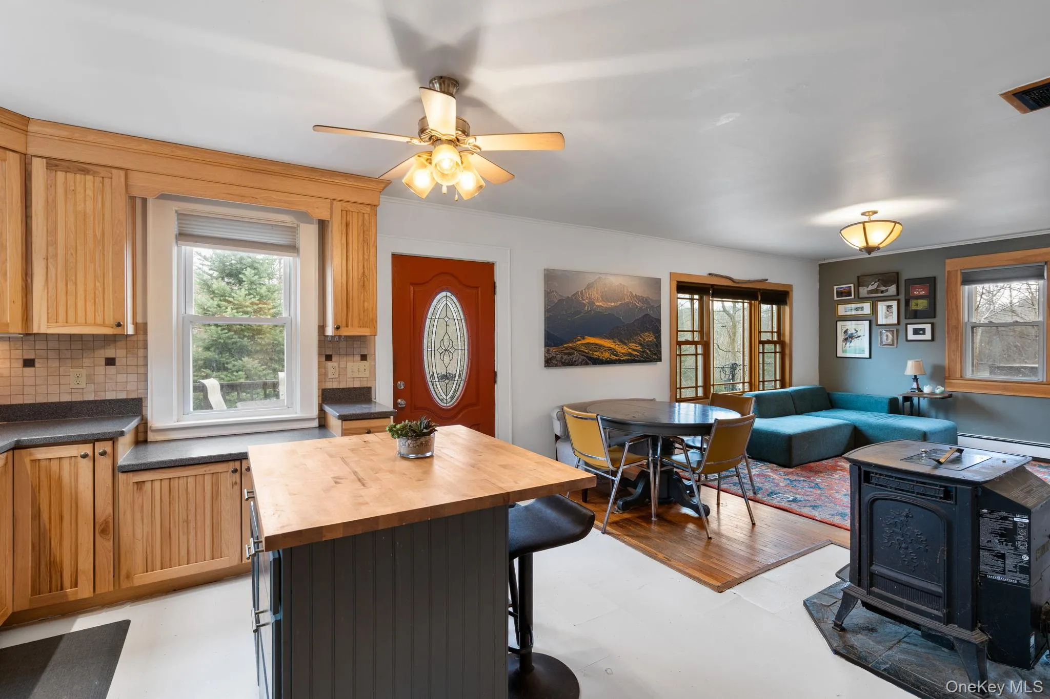 Open floor plan flowing into the living room. Open floor plan flowing into the living room.