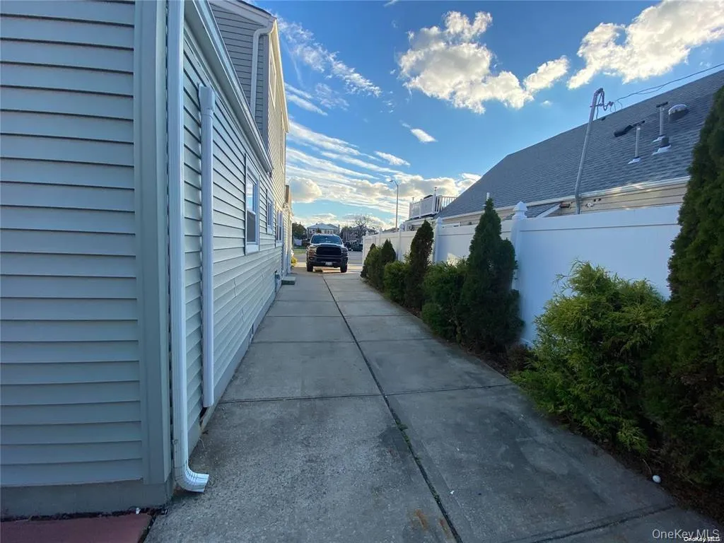 541 Park Avenue, Long Beach, NY, 3 Bedrooms Bedrooms, 6 Rooms Rooms,2 BathroomsBathrooms,Residential Lease,For Rent,Park,0,977894 541 Park Avenue, Long Beach, NY, 3 Bedrooms Bedrooms, 6 Rooms Rooms,2 BathroomsBathrooms,Residential Lease,For Rent,Park,0,977894