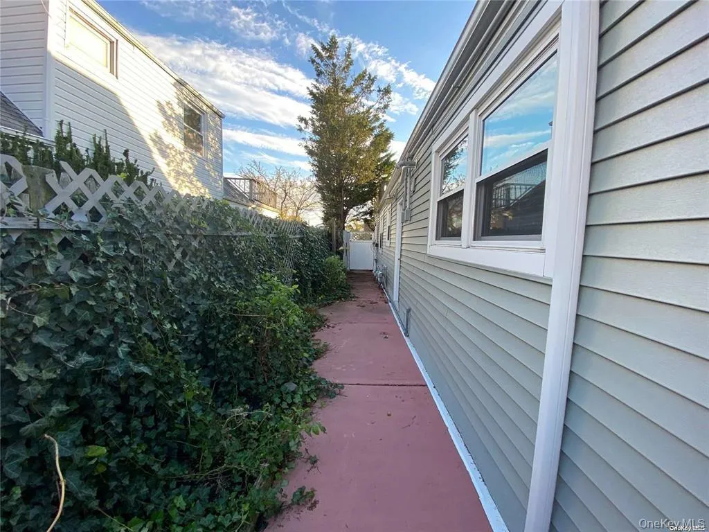 541 Park Avenue, Long Beach, NY, 3 Bedrooms Bedrooms, 6 Rooms Rooms,2 BathroomsBathrooms,Residential Lease,For Rent,Park,0,977894 541 Park Avenue, Long Beach, NY, 3 Bedrooms Bedrooms, 6 Rooms Rooms,2 BathroomsBathrooms,Residential Lease,For Rent,Park,0,977894