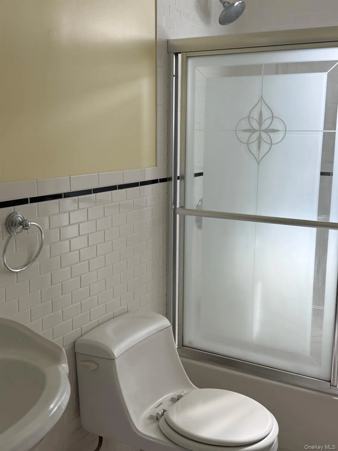 3016 154th Street, New York, NY, 3 Bedrooms Bedrooms, 4 Rooms Rooms,1 BathroomBathrooms,Residential Lease,For Rent,154th,0,977912 3016 154th Street, New York, NY, 3 Bedrooms Bedrooms, 4 Rooms Rooms,1 BathroomBathrooms,Residential Lease,For Rent,154th,0,977912