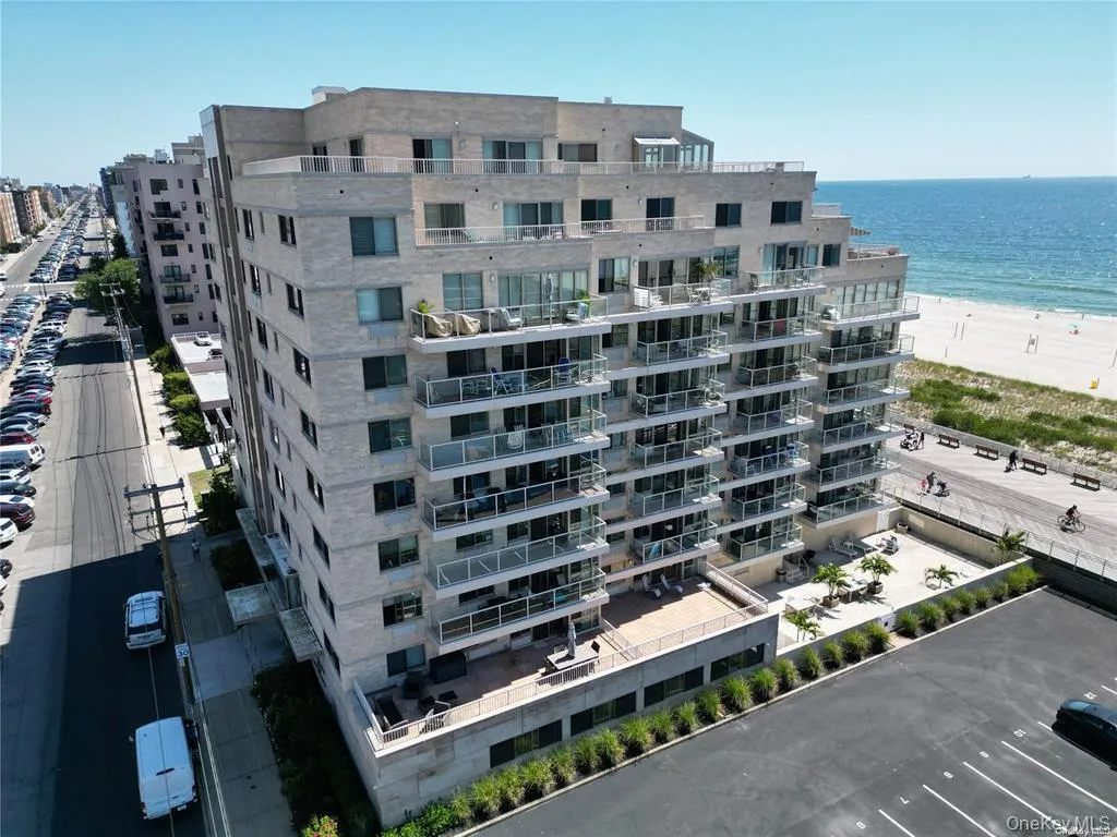 170 Broadway, Long Beach, NY, 1 Bedroom Bedrooms, 3 Rooms Rooms,1 BathroomBathrooms,Residential Lease,For Rent,Broadway,0,977936 170 Broadway, Long Beach, NY, 1 Bedroom Bedrooms, 3 Rooms Rooms,1 BathroomBathrooms,Residential Lease,For Rent,Broadway,0,977936