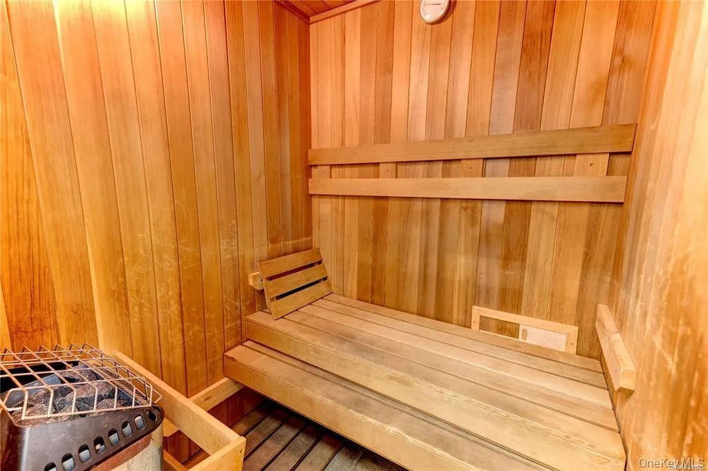 170 Broadway, Long Beach, NY, 1 Bedroom Bedrooms, 3 Rooms Rooms,1 BathroomBathrooms,Residential Lease,For Rent,Broadway,0,977936 170 Broadway, Long Beach, NY, 1 Bedroom Bedrooms, 3 Rooms Rooms,1 BathroomBathrooms,Residential Lease,For Rent,Broadway,0,977936