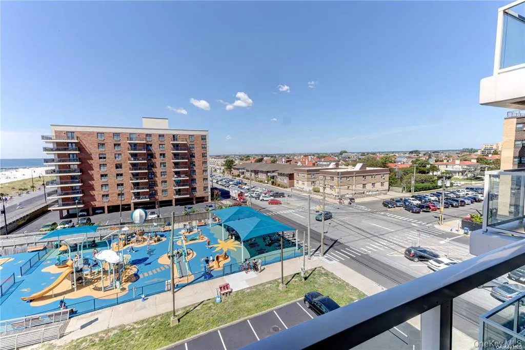 170 Broadway, Long Beach, NY, 1 Bedroom Bedrooms, 3 Rooms Rooms,1 BathroomBathrooms,Residential Lease,For Rent,Broadway,0,977936 170 Broadway, Long Beach, NY, 1 Bedroom Bedrooms, 3 Rooms Rooms,1 BathroomBathrooms,Residential Lease,For Rent,Broadway,0,977936