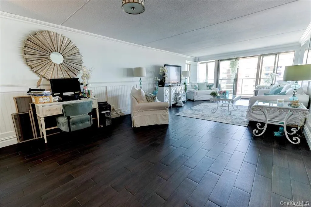 170 Broadway, Long Beach, NY, 1 Bedroom Bedrooms, 3 Rooms Rooms,1 BathroomBathrooms,Residential Lease,For Rent,Broadway,0,977936 170 Broadway, Long Beach, NY, 1 Bedroom Bedrooms, 3 Rooms Rooms,1 BathroomBathrooms,Residential Lease,For Rent,Broadway,0,977936