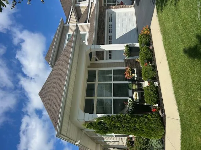 191 Belmont Circle, Brookhaven, NY, 3 Bedrooms Bedrooms, 7 Rooms Rooms,2 BathroomsBathrooms,Residential,For Rent,Belmont,0,KEY977952 191 Belmont Circle, Brookhaven, NY, 3 Bedrooms Bedrooms, 7 Rooms Rooms,2 BathroomsBathrooms,Residential,For Rent,Belmont,0,KEY977952