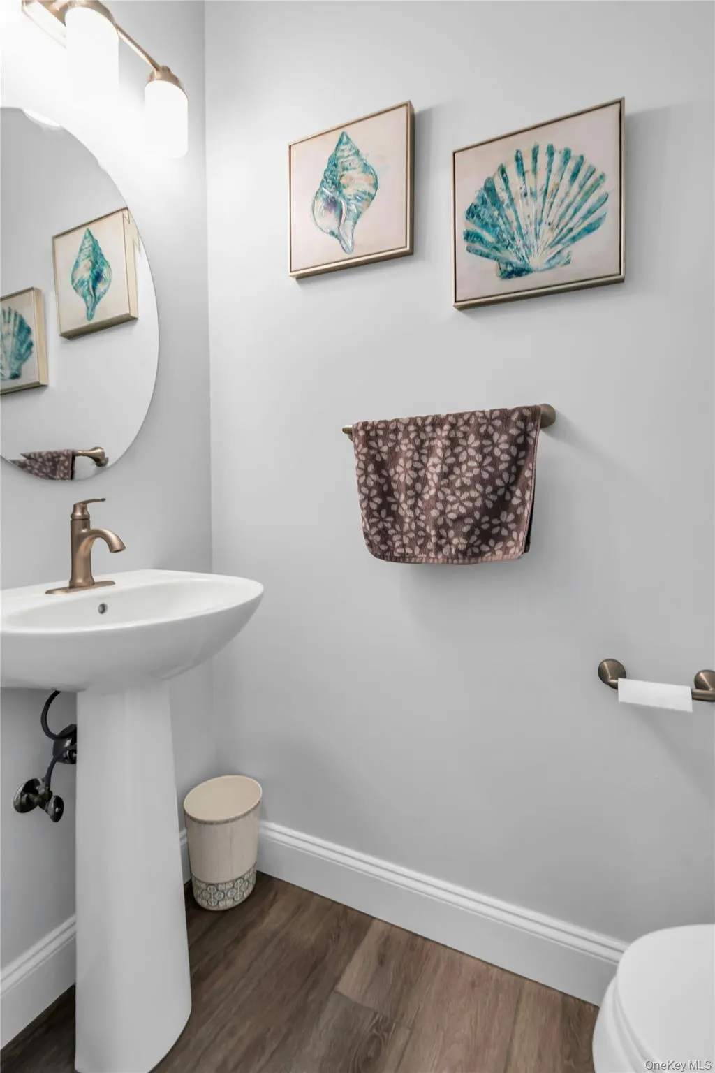 191 Belmont Circle, Brookhaven, NY, 3 Bedrooms Bedrooms, 7 Rooms Rooms,2 BathroomsBathrooms,Residential,For Rent,Belmont,0,KEY977952 191 Belmont Circle, Brookhaven, NY, 3 Bedrooms Bedrooms, 7 Rooms Rooms,2 BathroomsBathrooms,Residential,For Rent,Belmont,0,KEY977952