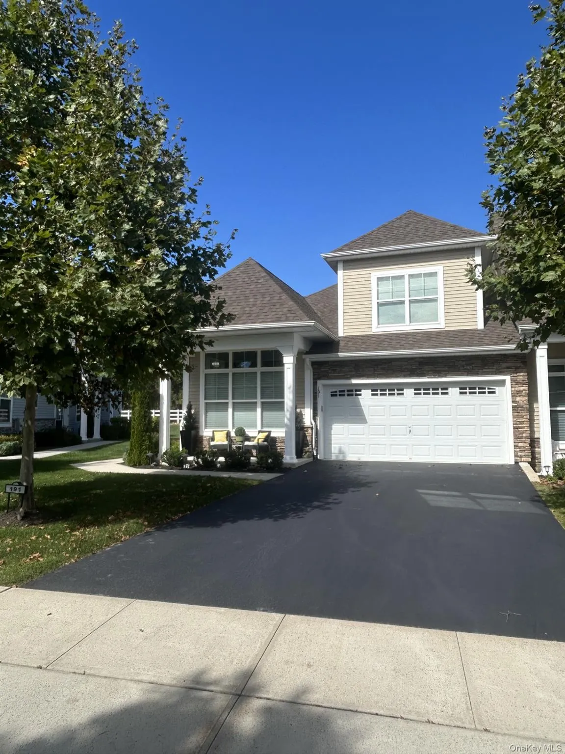191 Belmont Circle, Brookhaven, NY, 3 Bedrooms Bedrooms, 7 Rooms Rooms,2 BathroomsBathrooms,Residential,For Rent,Belmont,0,977952 191 Belmont Circle, Brookhaven, NY, 3 Bedrooms Bedrooms, 7 Rooms Rooms,2 BathroomsBathrooms,Residential,For Rent,Belmont,0,977952