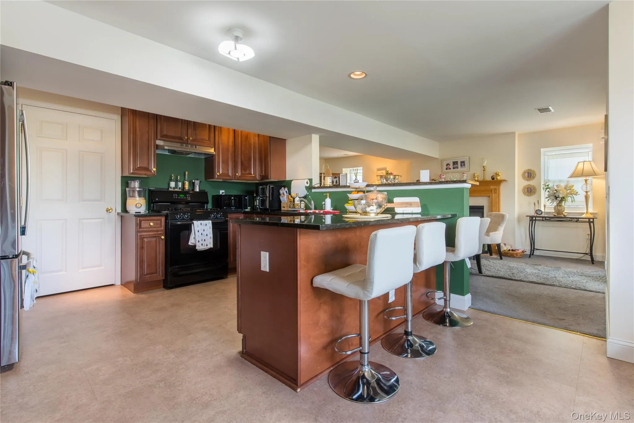 8 White Birch Way, Fishkill, NY, 3 Bedrooms Bedrooms, 11 Rooms Rooms,3 BathroomsBathrooms,Residential,For Rent,White Birch,0,977954 8 White Birch Way, Fishkill, NY, 3 Bedrooms Bedrooms, 11 Rooms Rooms,3 BathroomsBathrooms,Residential,For Rent,White Birch,0,977954