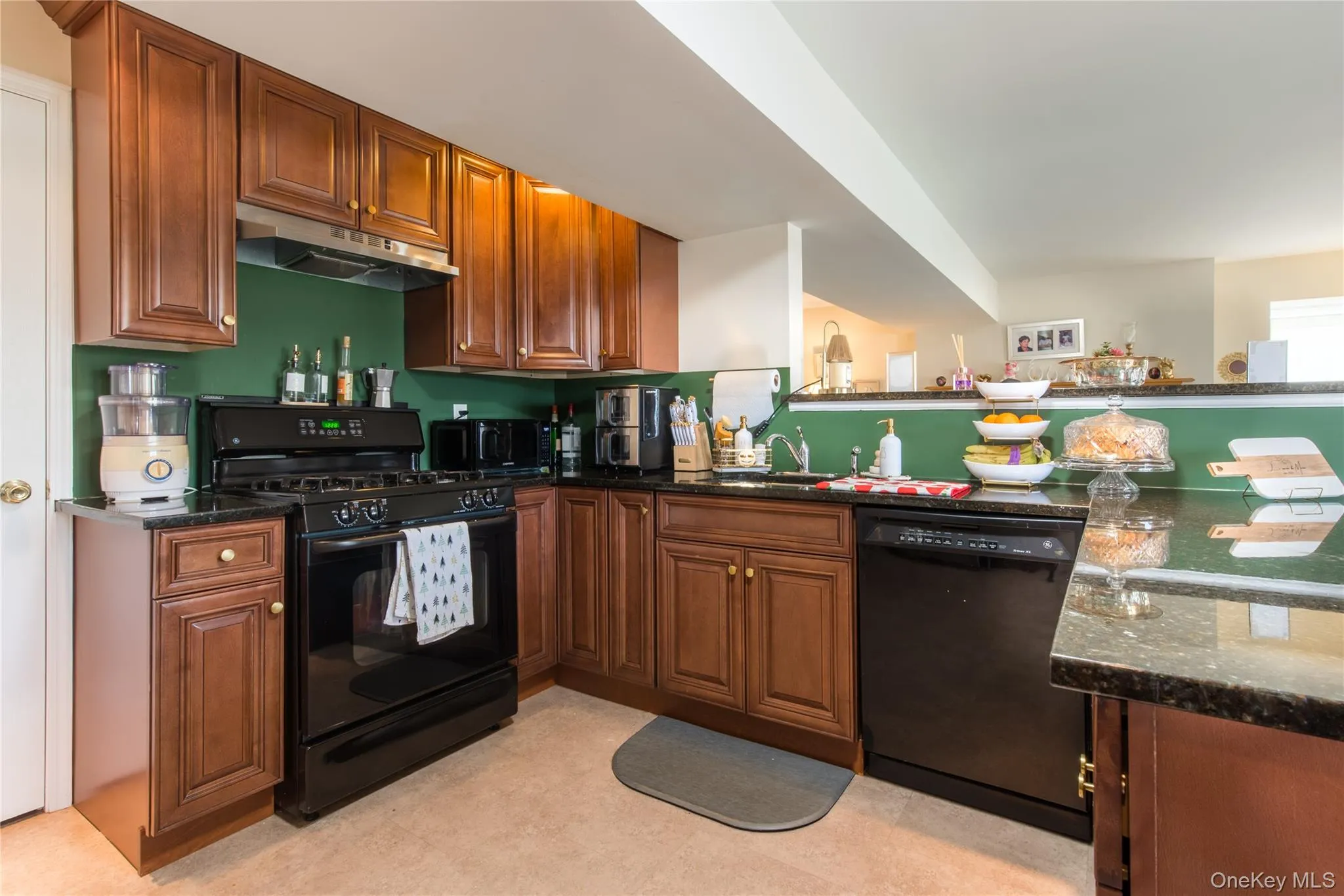 8 White Birch Way, Fishkill, NY, 3 Bedrooms Bedrooms, 11 Rooms Rooms,3 BathroomsBathrooms,Residential,For Rent,White Birch,0,977954 8 White Birch Way, Fishkill, NY, 3 Bedrooms Bedrooms, 11 Rooms Rooms,3 BathroomsBathrooms,Residential,For Rent,White Birch,0,977954