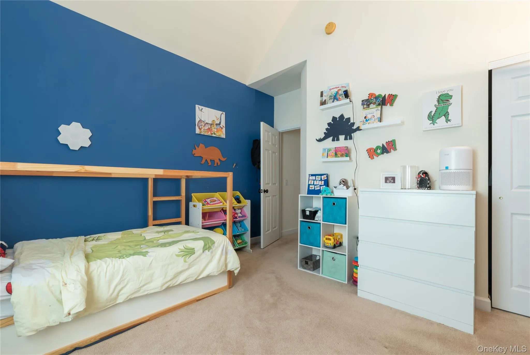 8 White Birch Way, Fishkill, NY, 3 Bedrooms Bedrooms, 11 Rooms Rooms,3 BathroomsBathrooms,Residential,For Rent,White Birch,0,977954 8 White Birch Way, Fishkill, NY, 3 Bedrooms Bedrooms, 11 Rooms Rooms,3 BathroomsBathrooms,Residential,For Rent,White Birch,0,977954