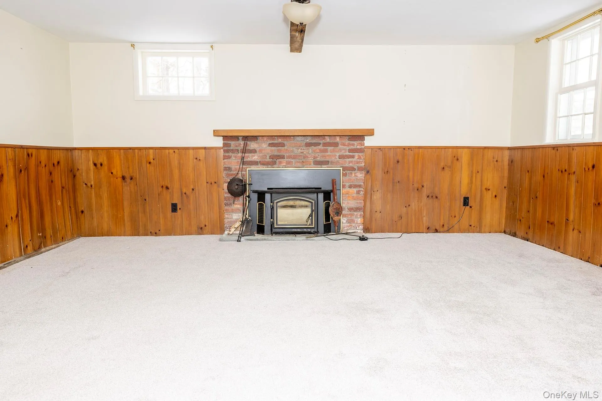 79 Camby Road, Washington, NY, 4 Bedrooms Bedrooms, 11 Rooms Rooms,3 BathroomsBathrooms,Residential Lease,For Rent,Camby,0,977961 79 Camby Road, Washington, NY, 4 Bedrooms Bedrooms, 11 Rooms Rooms,3 BathroomsBathrooms,Residential Lease,For Rent,Camby,0,977961