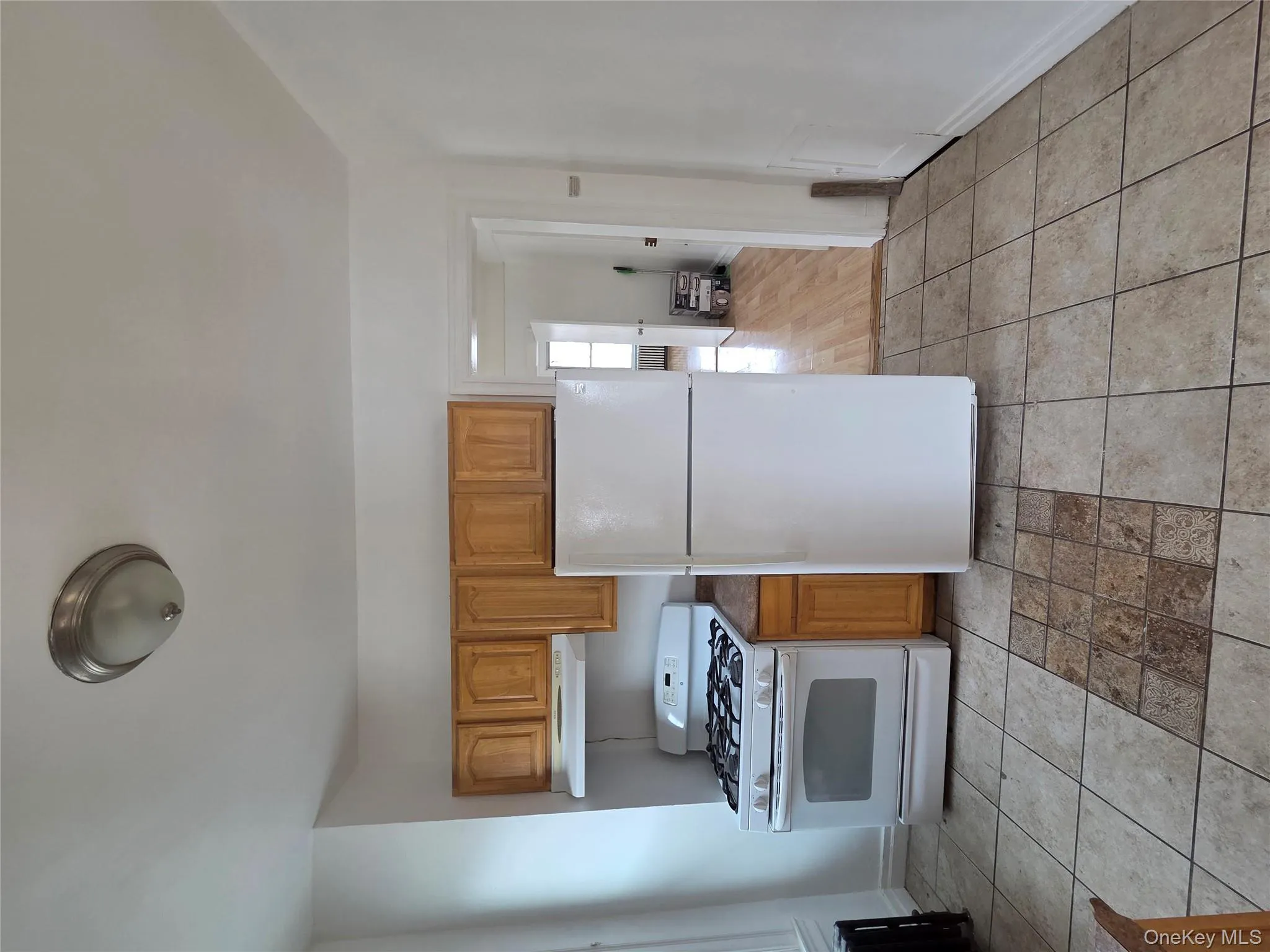 3561 Ropes Avenue, New York, NY, 3 Bedrooms Bedrooms, 5 Rooms Rooms,1 BathroomBathrooms,Residential Lease,For Rent,Ropes,0,977994 3561 Ropes Avenue, New York, NY, 3 Bedrooms Bedrooms, 5 Rooms Rooms,1 BathroomBathrooms,Residential Lease,For Rent,Ropes,0,977994