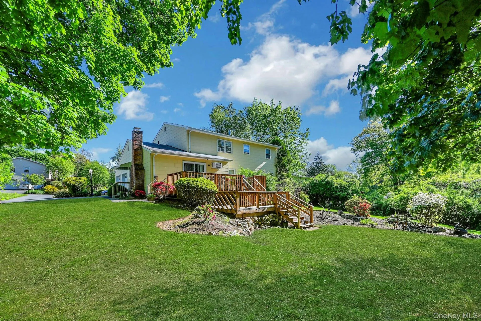 5 Catawba Drive, Clarkstown, NY, 4 Bedrooms Bedrooms, 12 Rooms Rooms,2 BathroomsBathrooms,Residential Sale,For Rent,Catawba,0,978021 5 Catawba Drive, Clarkstown, NY, 4 Bedrooms Bedrooms, 12 Rooms Rooms,2 BathroomsBathrooms,Residential Sale,For Rent,Catawba,0,978021