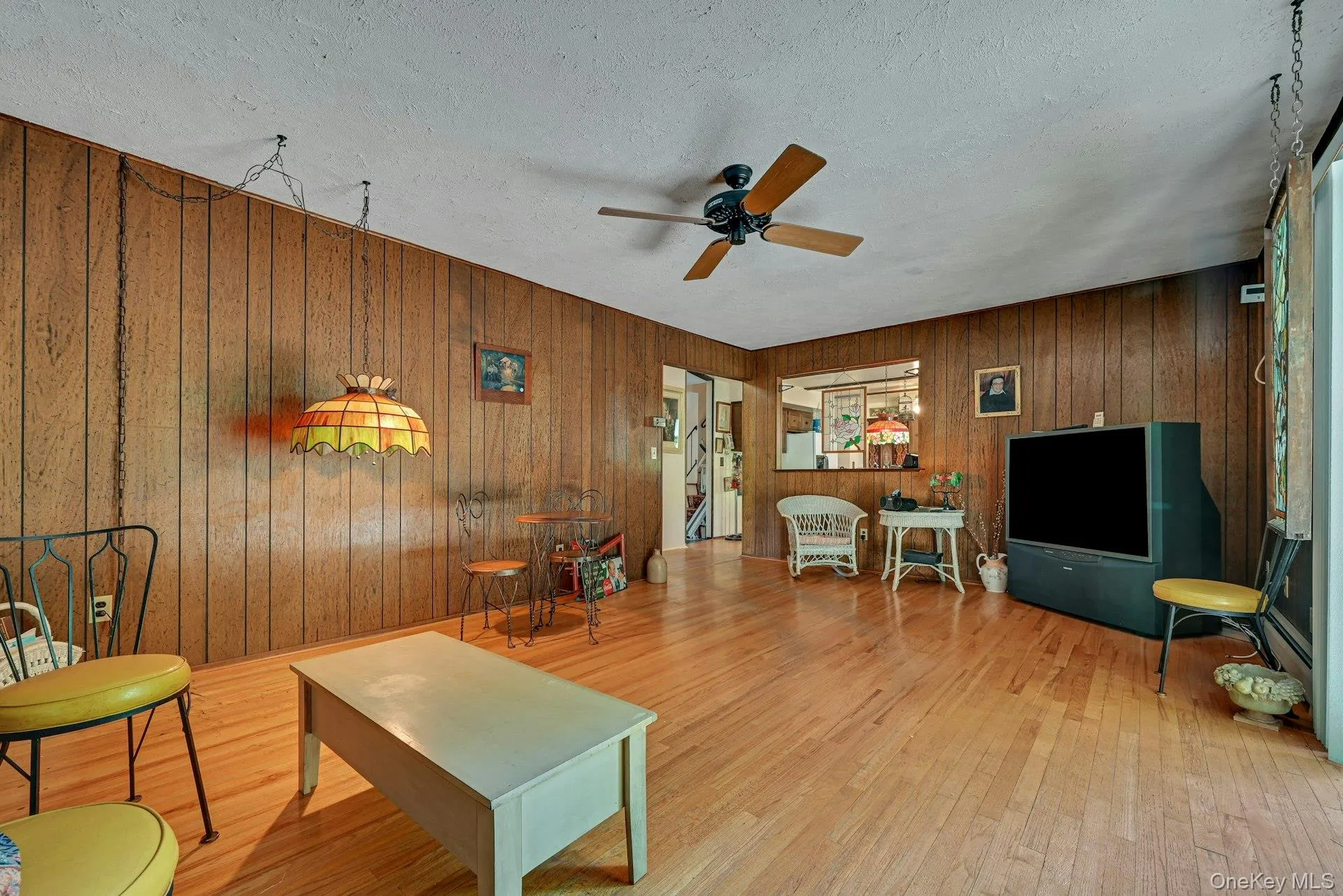 5 Catawba Drive, Clarkstown, NY, 4 Bedrooms Bedrooms, 12 Rooms Rooms,2 BathroomsBathrooms,Residential Sale,For Rent,Catawba,0,978021 5 Catawba Drive, Clarkstown, NY, 4 Bedrooms Bedrooms, 12 Rooms Rooms,2 BathroomsBathrooms,Residential Sale,For Rent,Catawba,0,978021