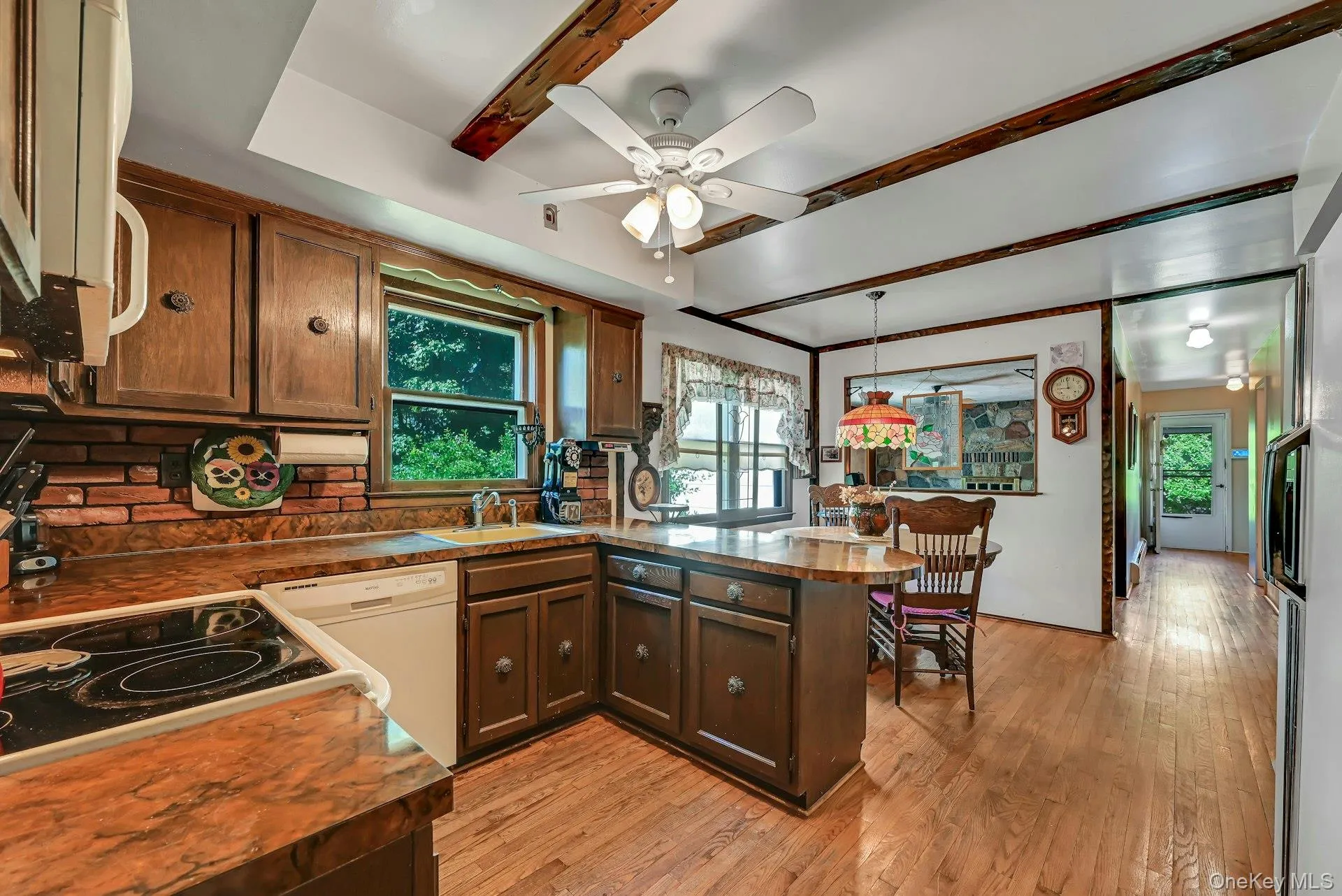 5 Catawba Drive, Clarkstown, NY, 4 Bedrooms Bedrooms, 12 Rooms Rooms,2 BathroomsBathrooms,Residential Sale,For Rent,Catawba,0,978021 5 Catawba Drive, Clarkstown, NY, 4 Bedrooms Bedrooms, 12 Rooms Rooms,2 BathroomsBathrooms,Residential Sale,For Rent,Catawba,0,978021