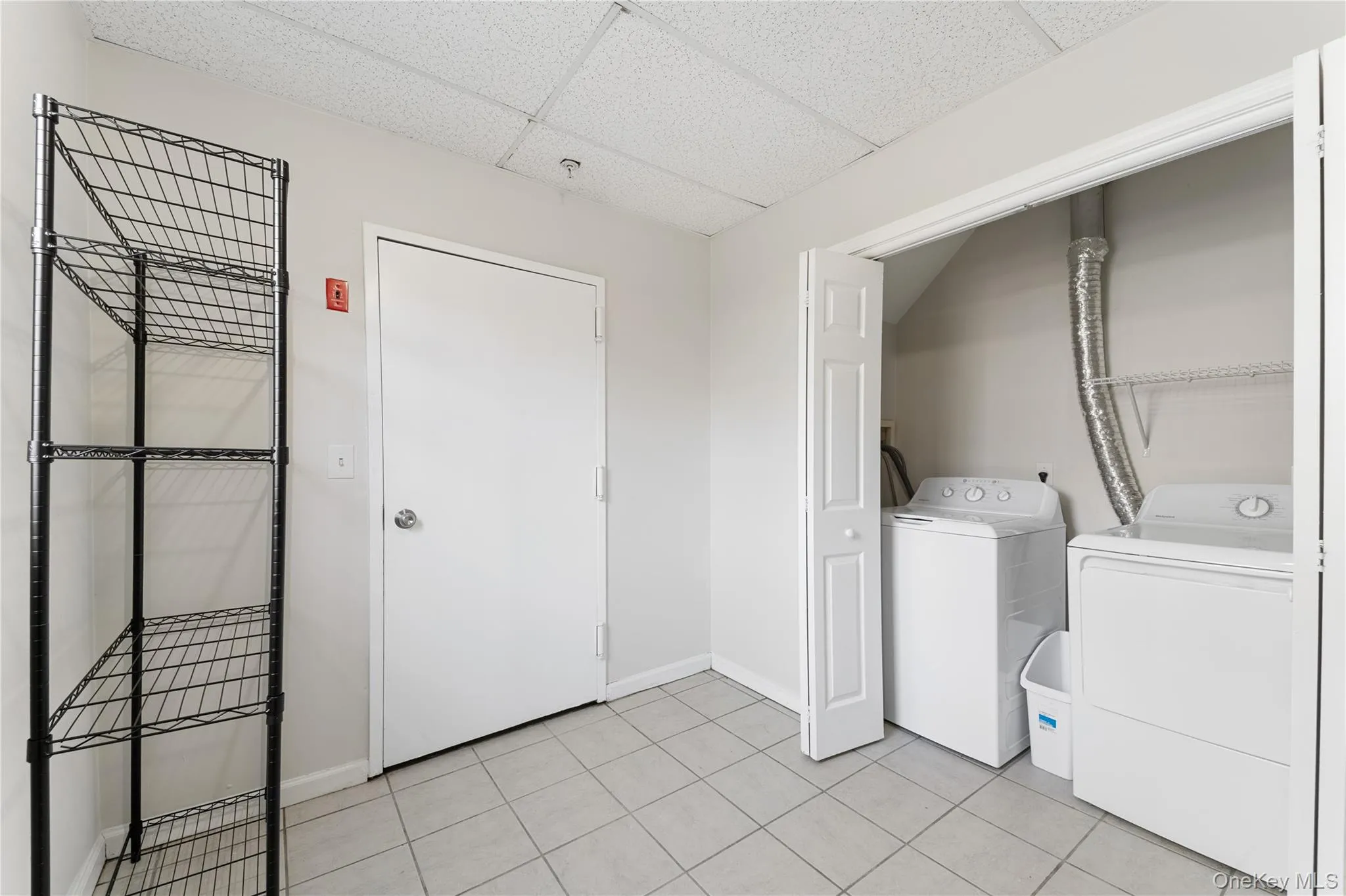 110-112 S. Broadway Avenue, White Plains, NY, 2 Bedrooms Bedrooms, 7 Rooms Rooms,2 BathroomsBathrooms,Residential Lease,For Rent,S. Broadway,0,978038 110-112 S. Broadway Avenue, White Plains, NY, 2 Bedrooms Bedrooms, 7 Rooms Rooms,2 BathroomsBathrooms,Residential Lease,For Rent,S. Broadway,0,978038