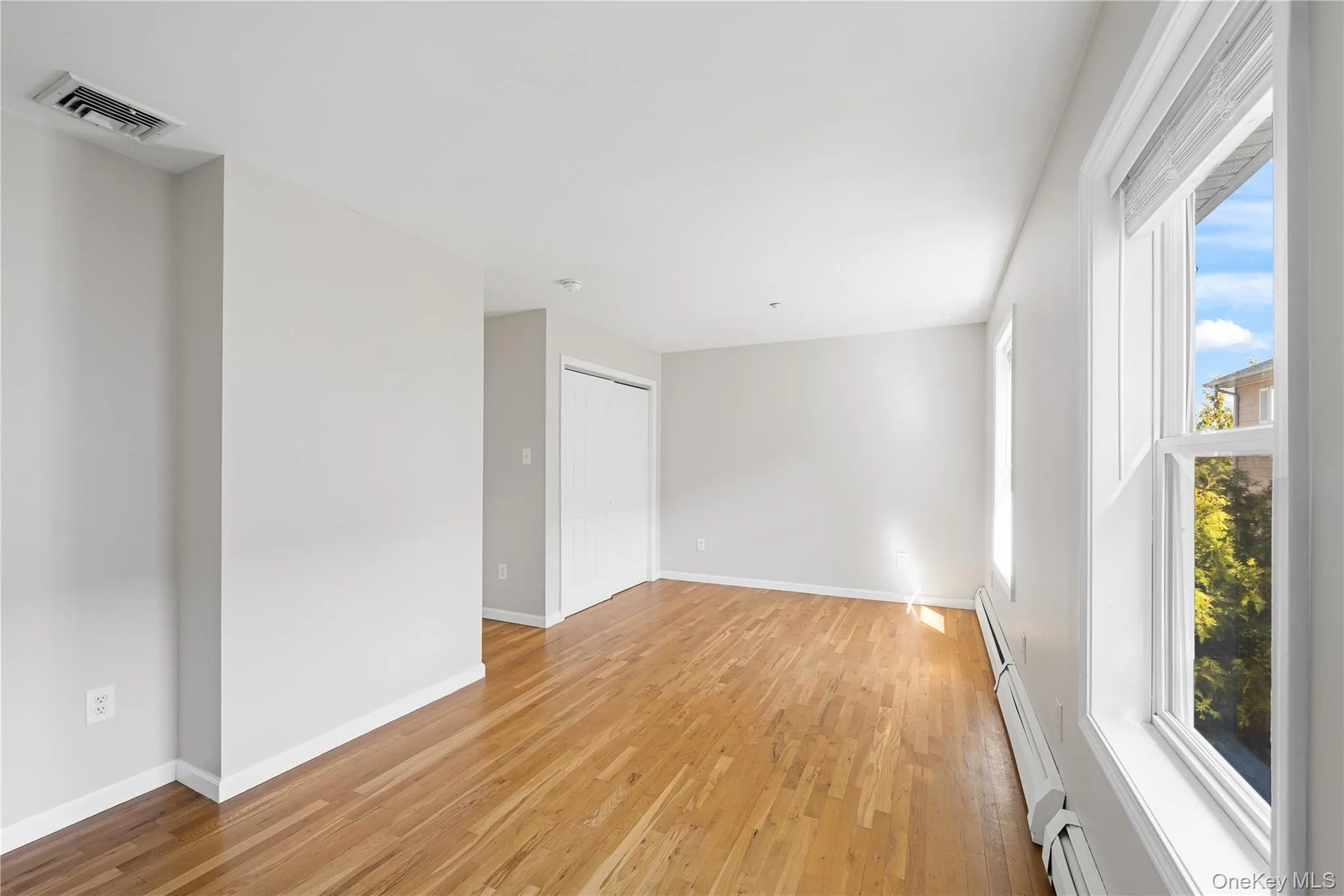 110-112 S. Broadway Avenue, White Plains, NY, 2 Bedrooms Bedrooms, 7 Rooms Rooms,2 BathroomsBathrooms,Residential Lease,For Rent,S. Broadway,0,978038 110-112 S. Broadway Avenue, White Plains, NY, 2 Bedrooms Bedrooms, 7 Rooms Rooms,2 BathroomsBathrooms,Residential Lease,For Rent,S. Broadway,0,978038