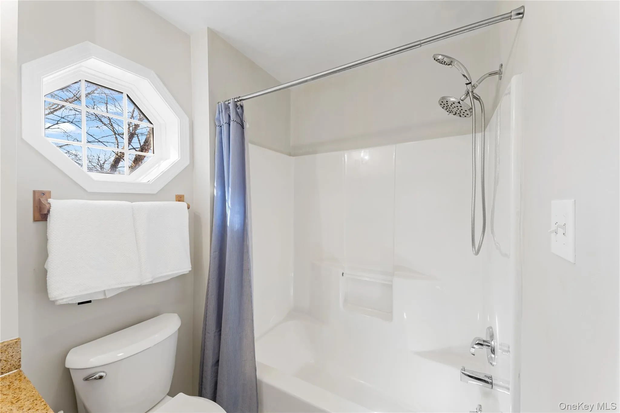 110-112 S. Broadway Avenue, White Plains, NY, 2 Bedrooms Bedrooms, 7 Rooms Rooms,2 BathroomsBathrooms,Residential Lease,For Rent,S. Broadway,0,978038 110-112 S. Broadway Avenue, White Plains, NY, 2 Bedrooms Bedrooms, 7 Rooms Rooms,2 BathroomsBathrooms,Residential Lease,For Rent,S. Broadway,0,978038