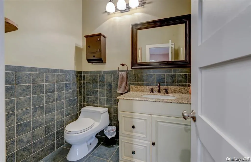 20 Cherry Lane, Oyster Bay, NY, 4 Bedrooms Bedrooms, 8 Rooms Rooms,3 BathroomsBathrooms,Residential Lease,For Rent,Cherry,0,978039 20 Cherry Lane, Oyster Bay, NY, 4 Bedrooms Bedrooms, 8 Rooms Rooms,3 BathroomsBathrooms,Residential Lease,For Rent,Cherry,0,978039