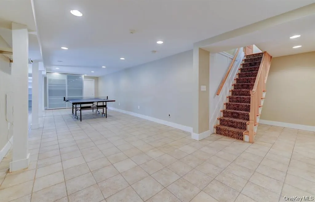 20 Cherry Lane, Oyster Bay, NY, 4 Bedrooms Bedrooms, 8 Rooms Rooms,3 BathroomsBathrooms,Residential Lease,For Rent,Cherry,0,978039 20 Cherry Lane, Oyster Bay, NY, 4 Bedrooms Bedrooms, 8 Rooms Rooms,3 BathroomsBathrooms,Residential Lease,For Rent,Cherry,0,978039