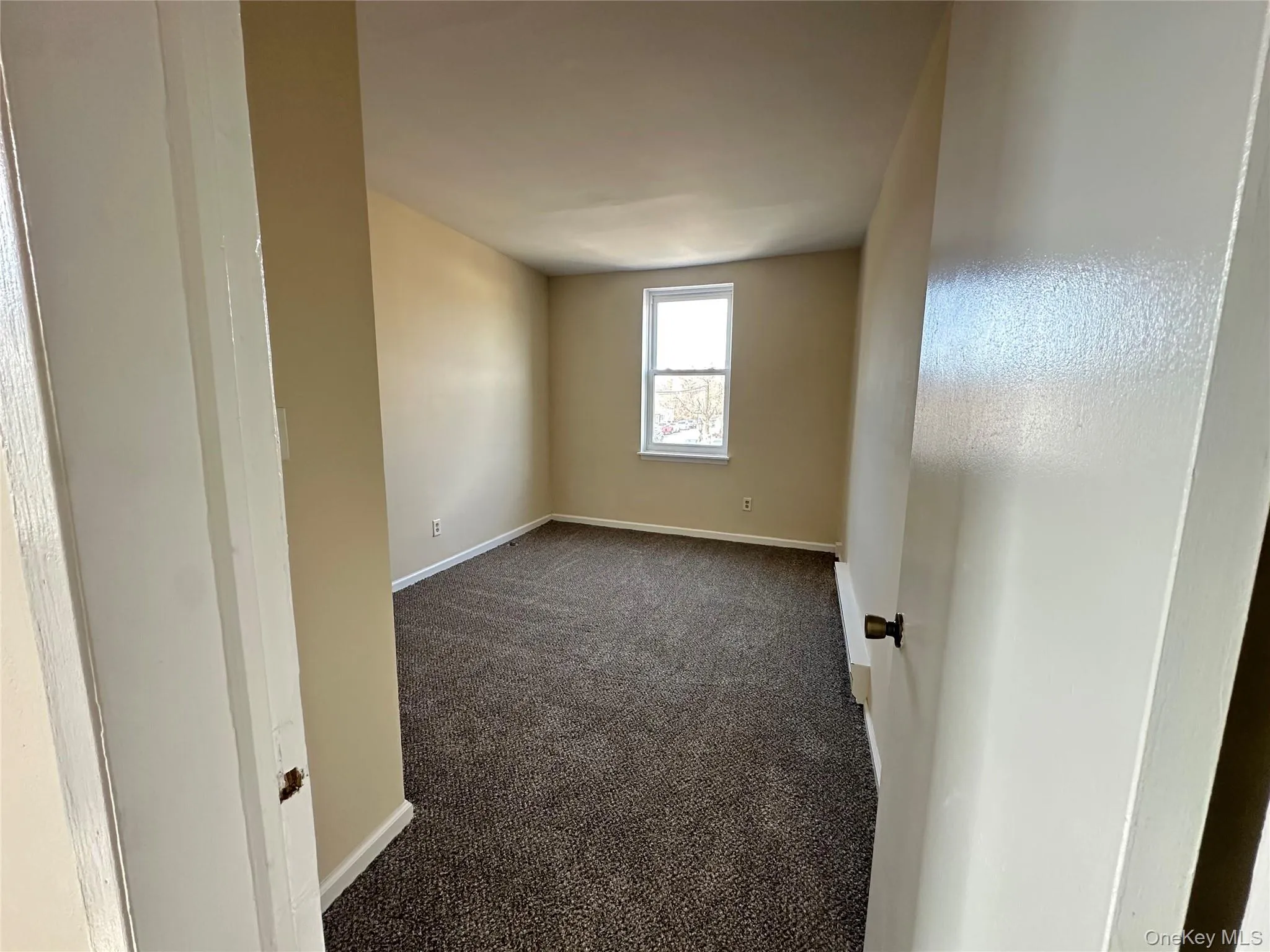 259 Main Street, Oyster Bay, NY, 1 Bedroom Bedrooms, 3 Rooms Rooms,1 BathroomBathrooms,Residential Lease,For Rent,Main,0,978049 259 Main Street, Oyster Bay, NY, 1 Bedroom Bedrooms, 3 Rooms Rooms,1 BathroomBathrooms,Residential Lease,For Rent,Main,0,978049