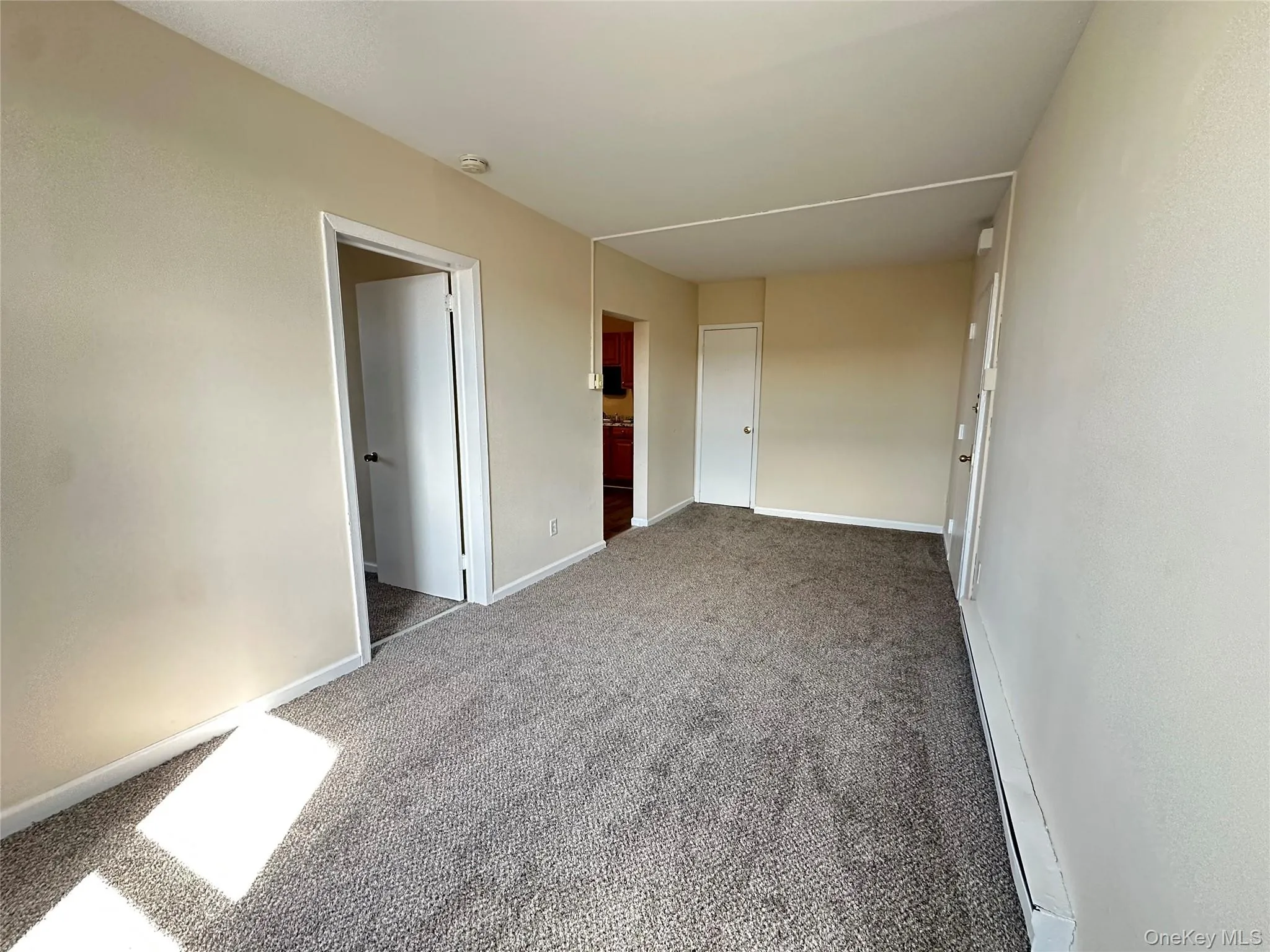 259 Main Street, Oyster Bay, NY, 1 Bedroom Bedrooms, 3 Rooms Rooms,1 BathroomBathrooms,Residential Lease,For Rent,Main,0,978049 259 Main Street, Oyster Bay, NY, 1 Bedroom Bedrooms, 3 Rooms Rooms,1 BathroomBathrooms,Residential Lease,For Rent,Main,0,978049
